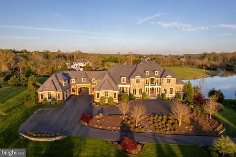 22694 CREIGHTON FARMS DRIVE LEESBURG VA 20175