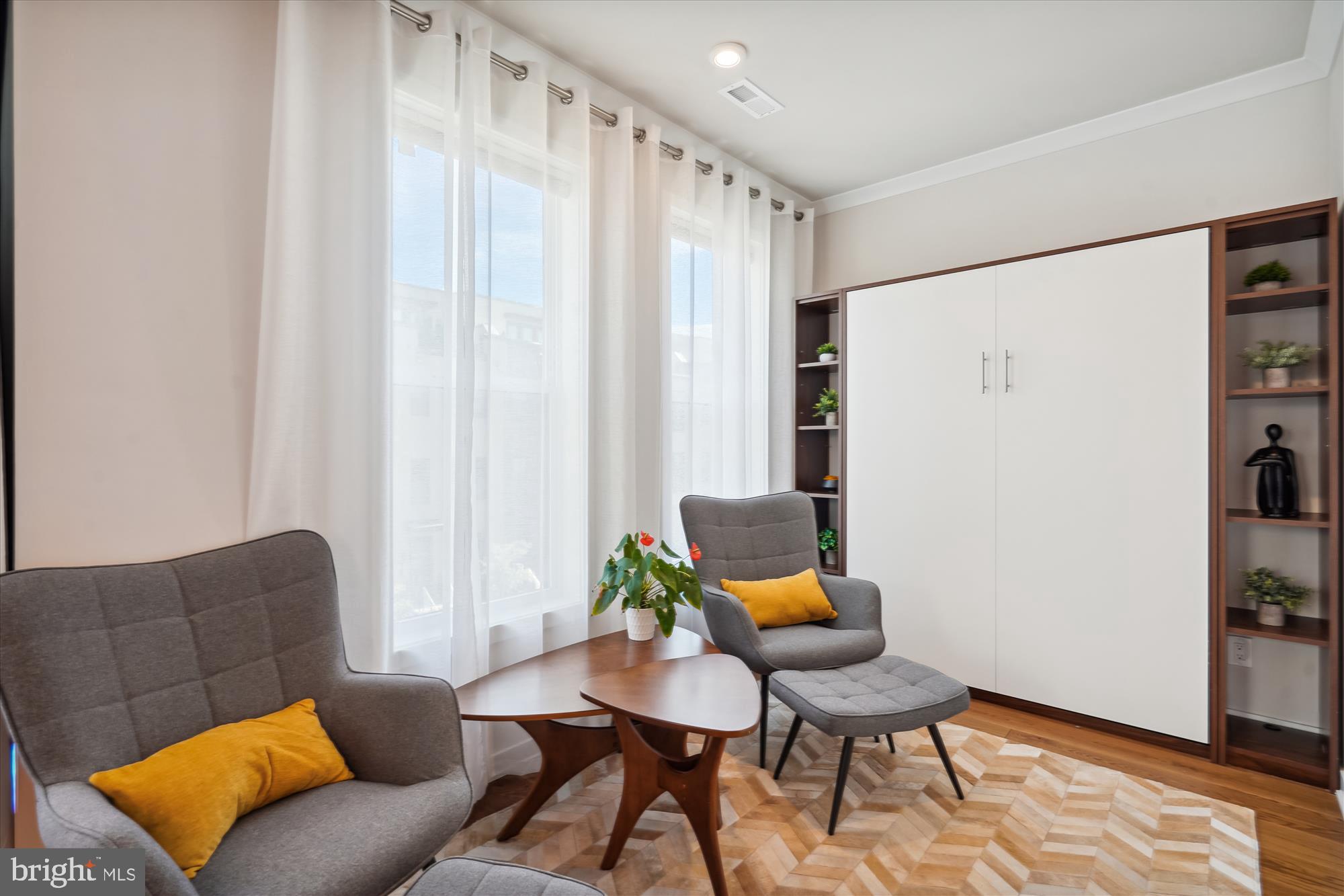 COMMONWEALTH PLACE AT WESTFIELDS - Residential Lease