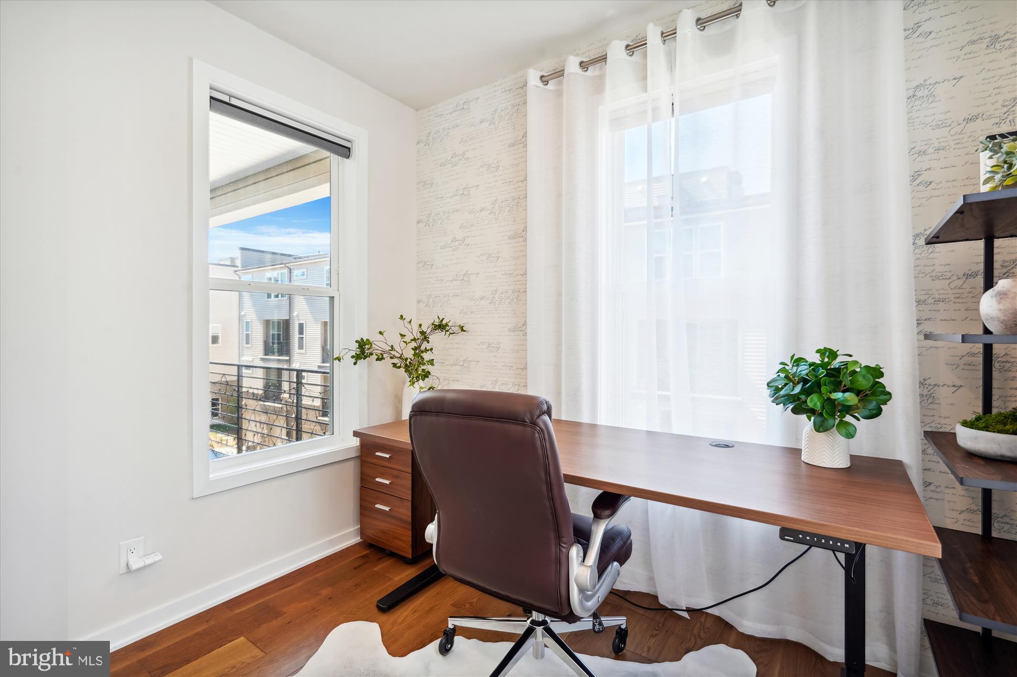 COMMONWEALTH PLACE AT WESTFIELDS - Residential Lease