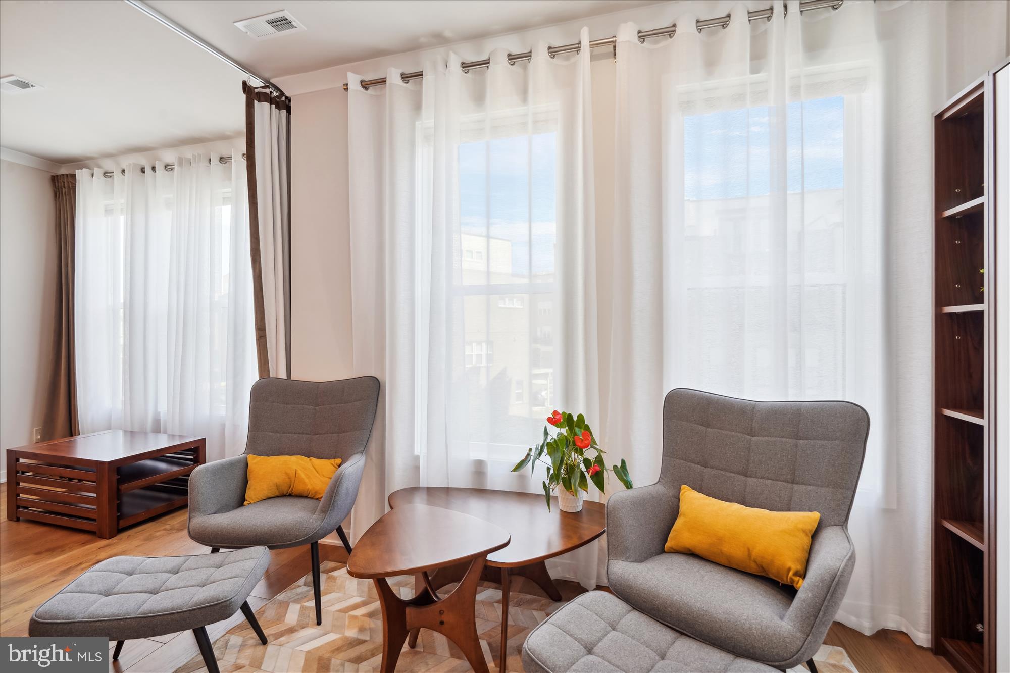 COMMONWEALTH PLACE AT WESTFIELDS - Residential Lease