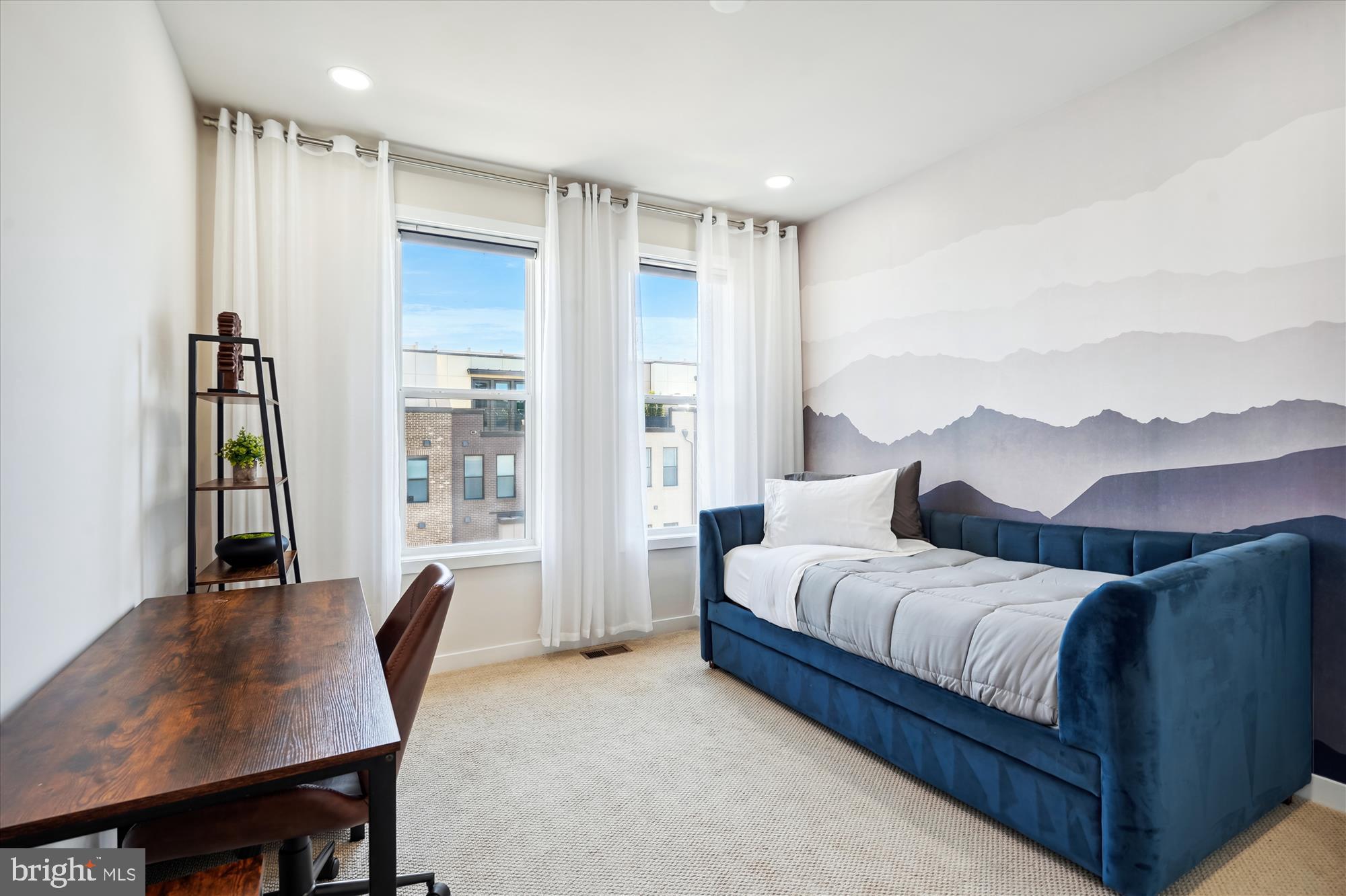 COMMONWEALTH PLACE AT WESTFIELDS - Residential Lease