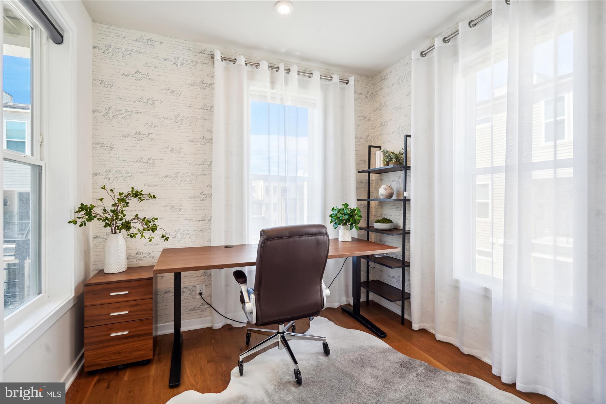 COMMONWEALTH PLACE AT WESTFIELDS - Residential Lease