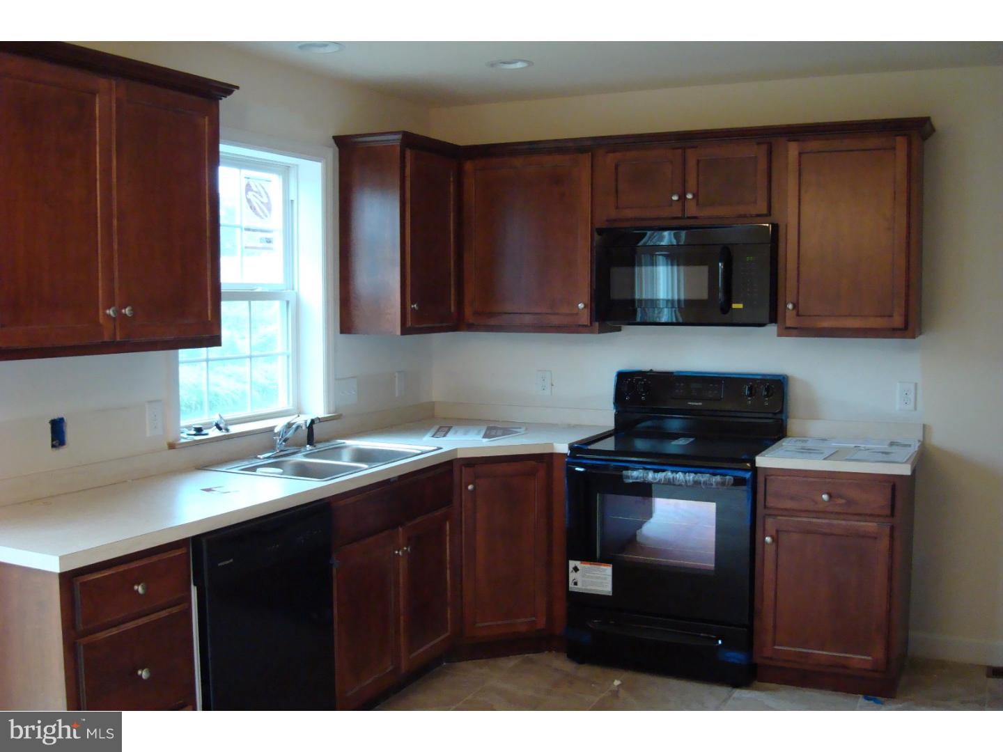 AMBER RIDGE - Residential