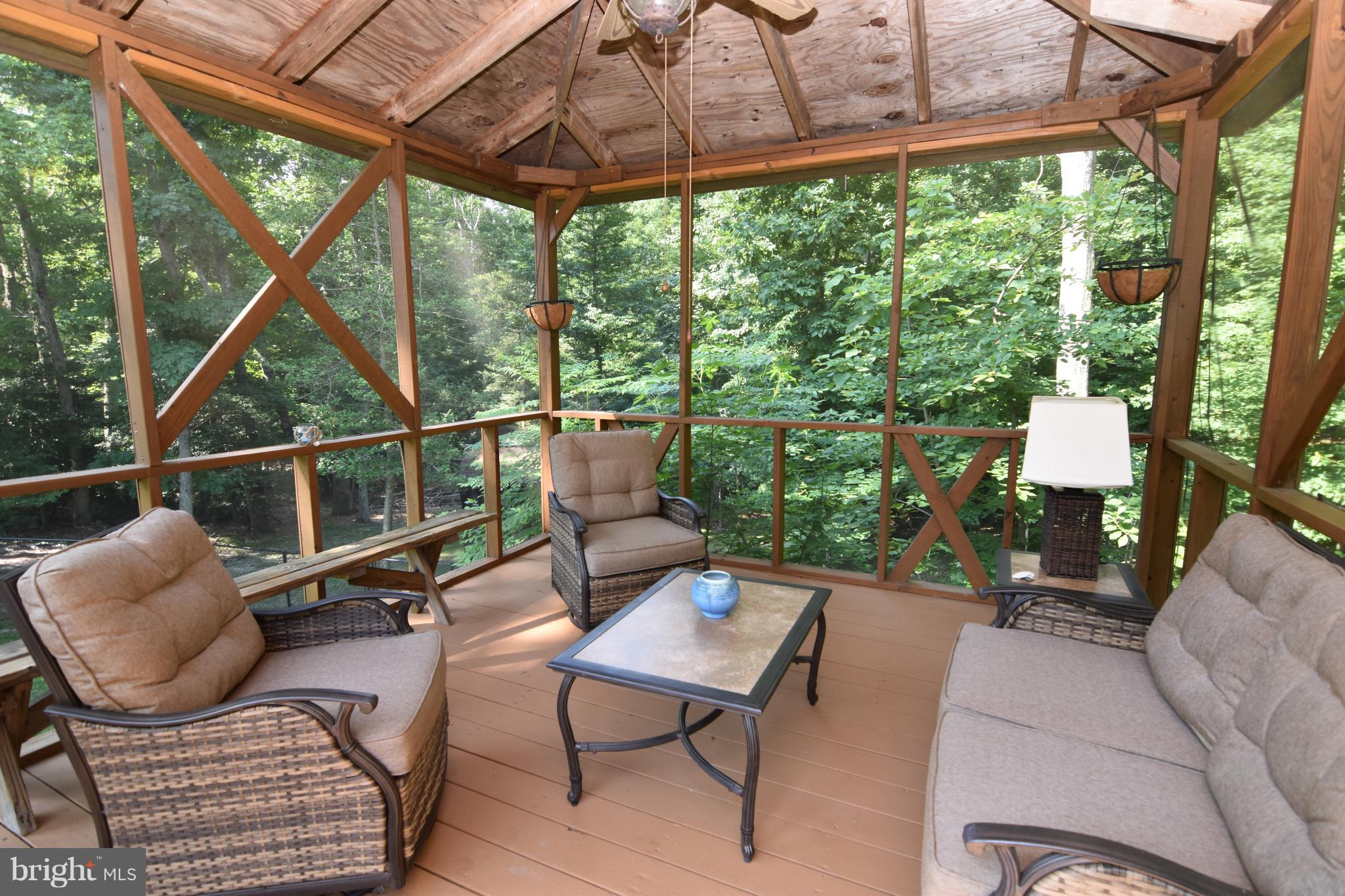 TOWN CREEK - Residential