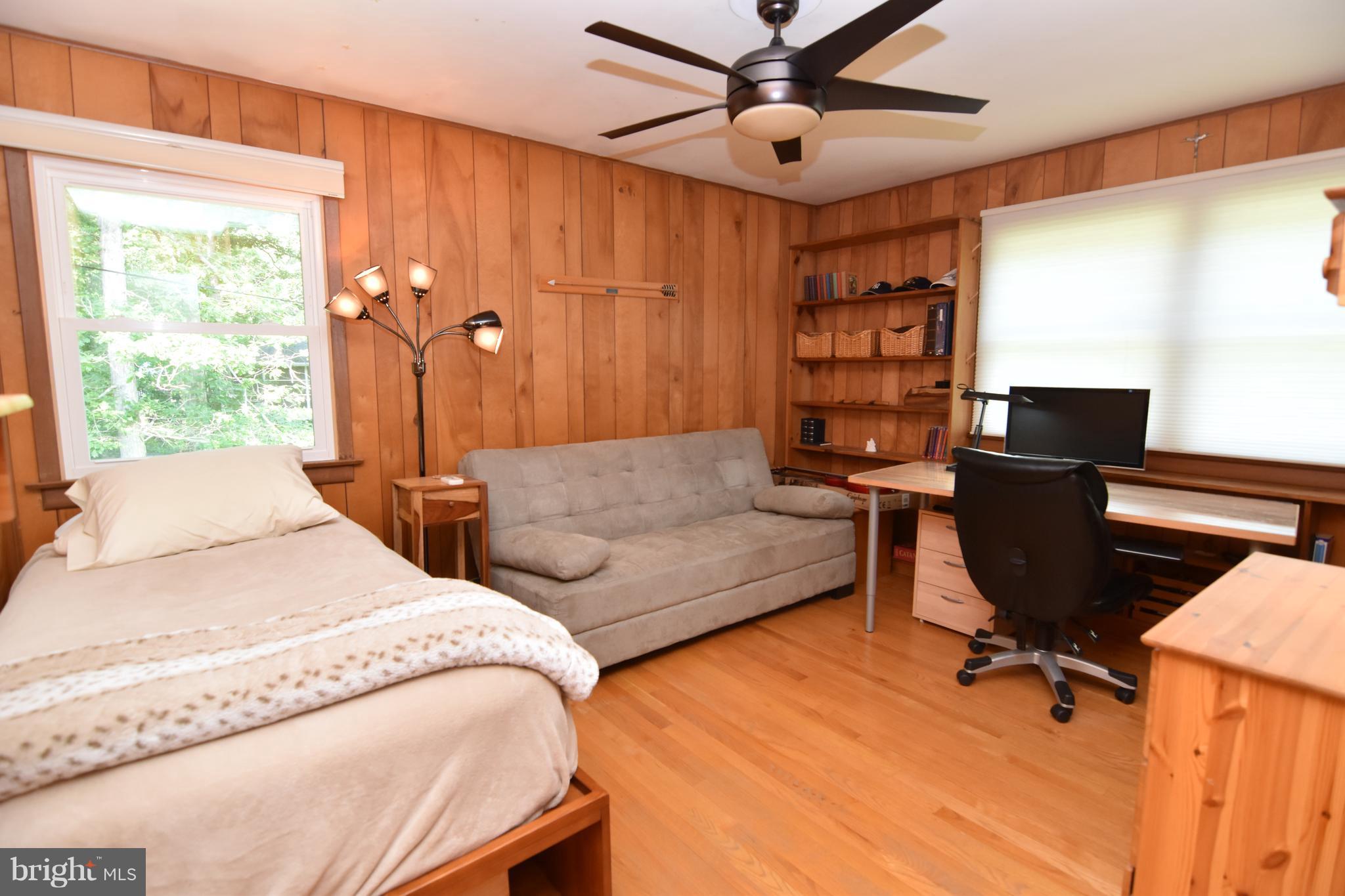 TOWN CREEK - Residential