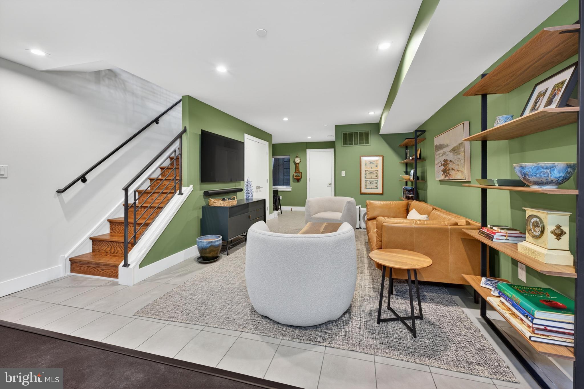 ART MUSEUM AREA - Residential