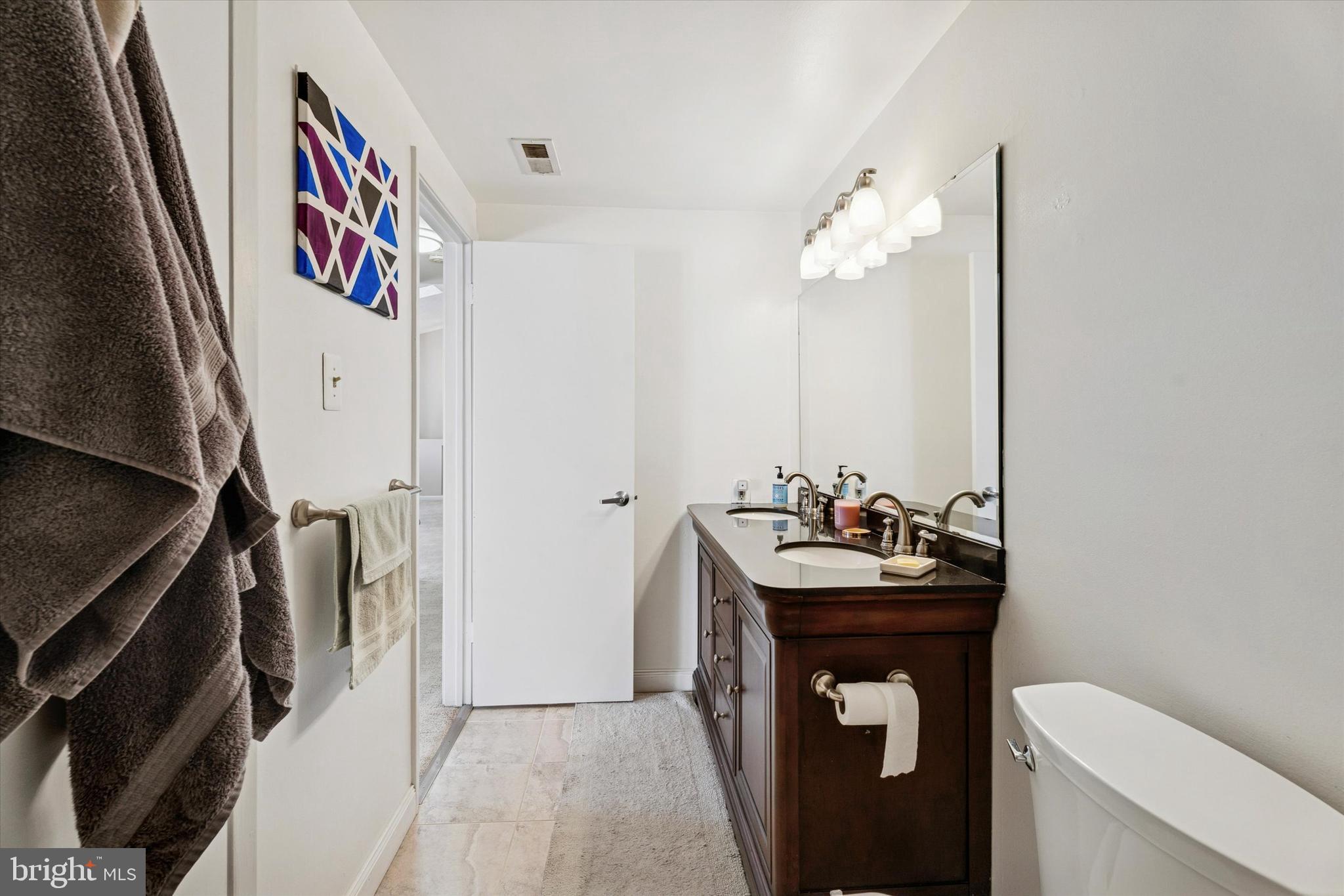 MONTGOMERY PLACE - Residential