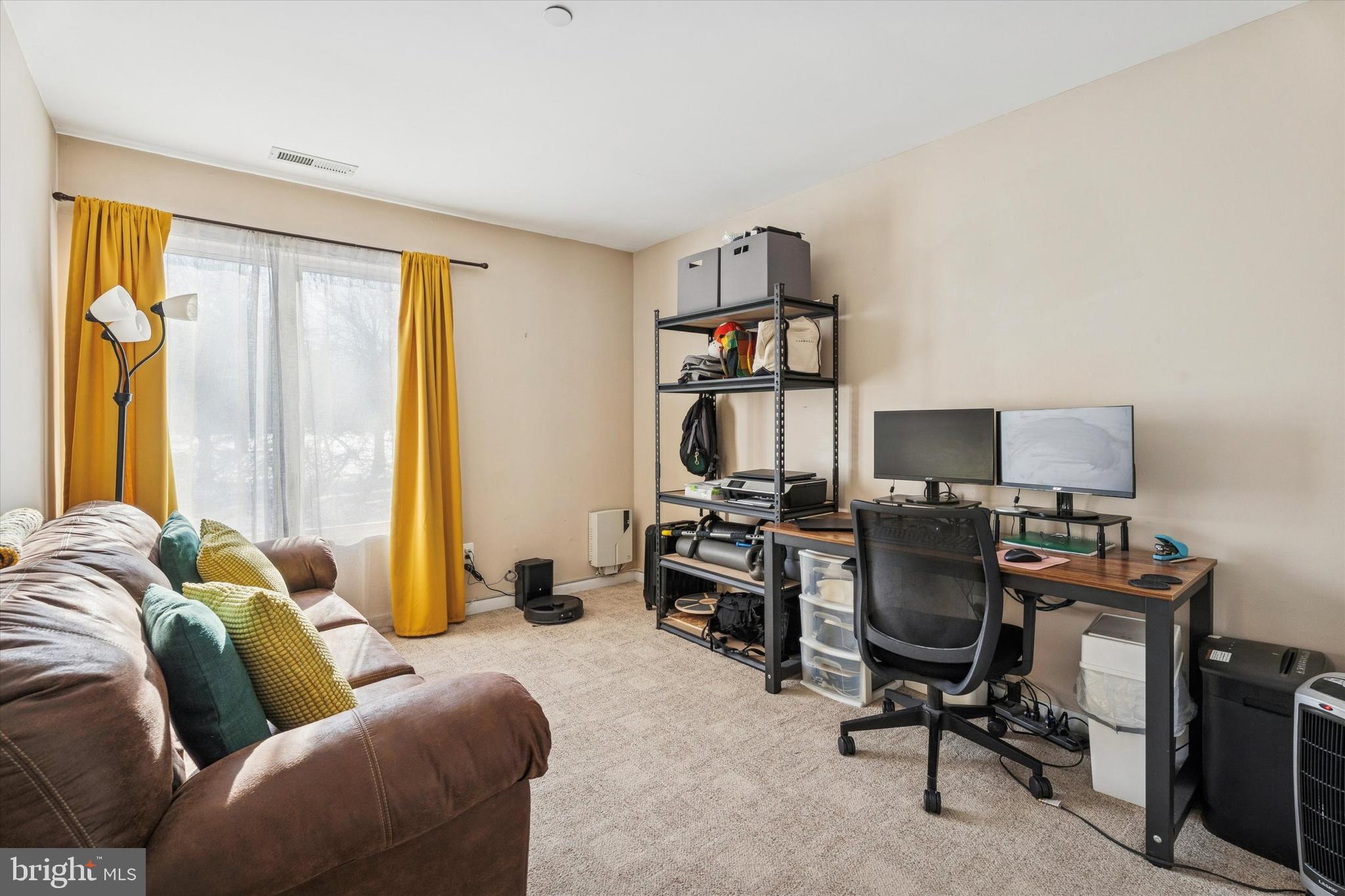 MONTGOMERY PLACE - Residential