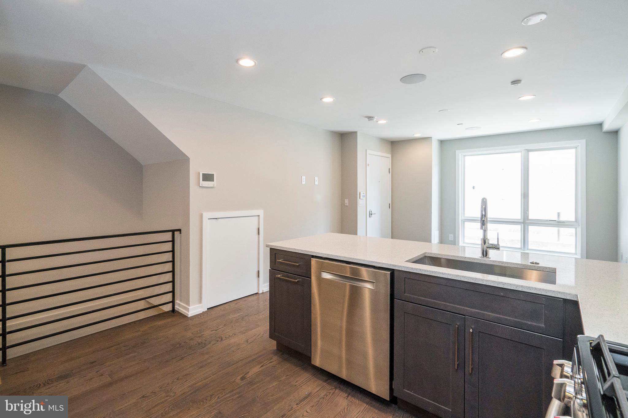 GRADUATE HOSPITAL - Residential Lease