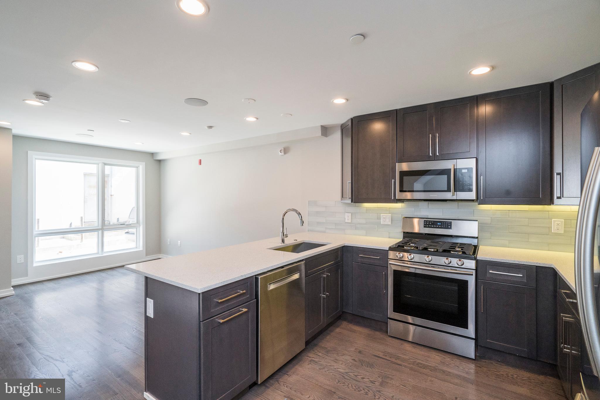 GRADUATE HOSPITAL - Residential Lease