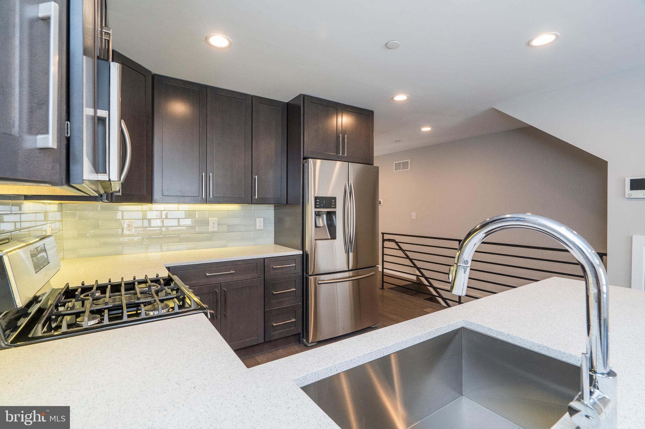 GRADUATE HOSPITAL - Residential Lease