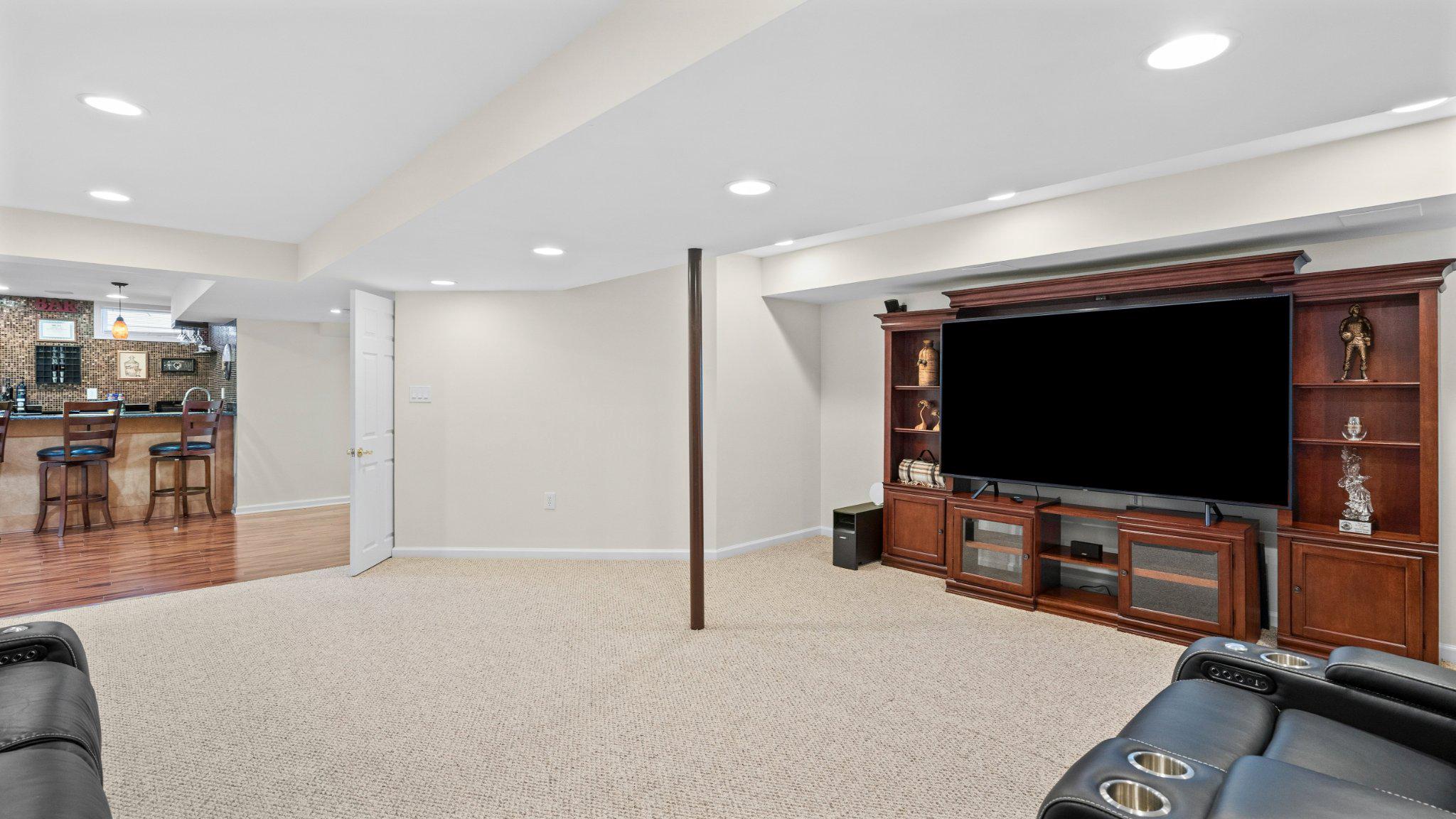 GLEN ARBOR NORTH - Residential