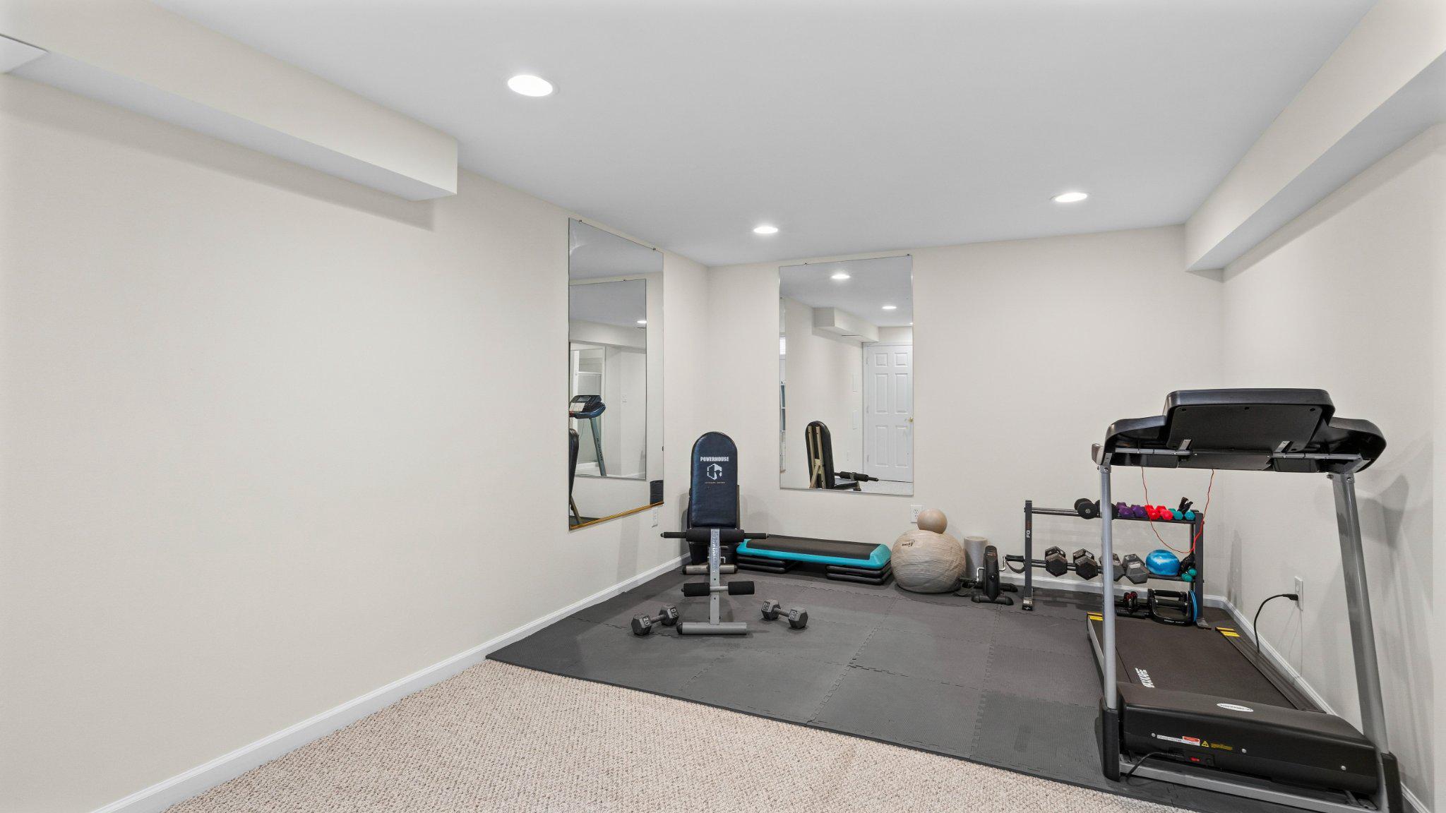 GLEN ARBOR NORTH - Residential