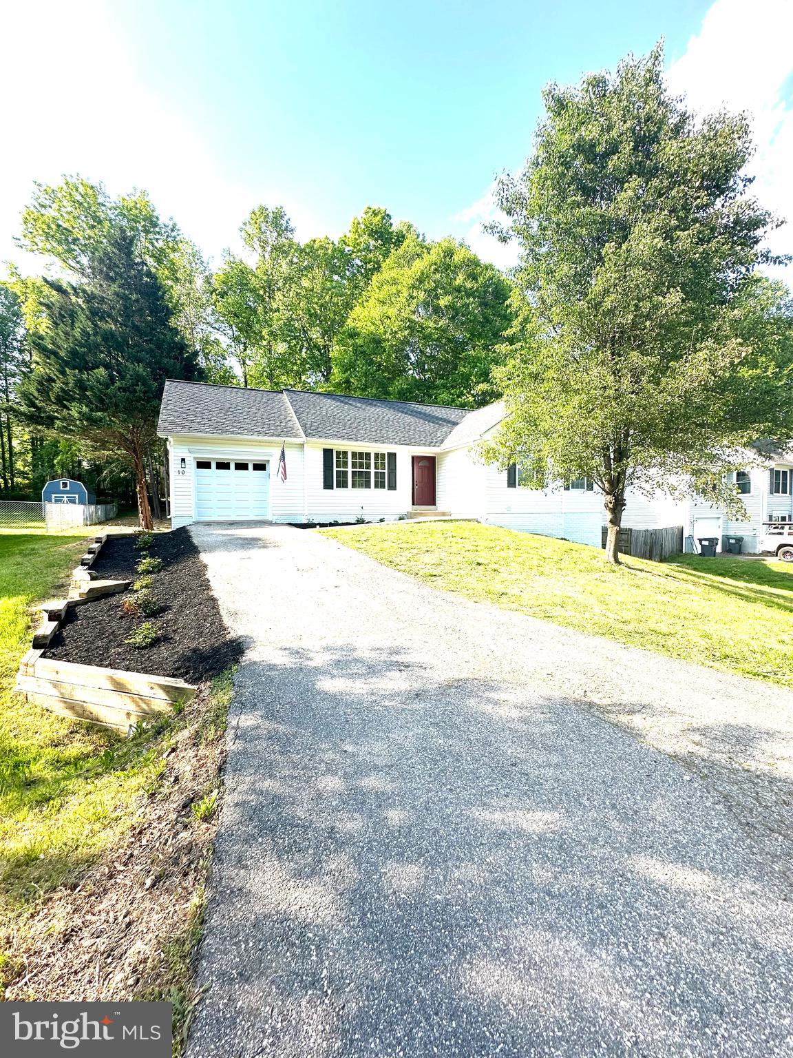 HICKORY RIDGE - Residential