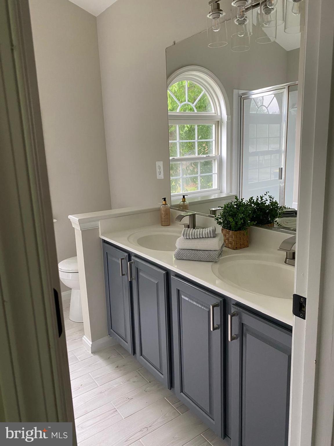 HICKORY RIDGE - Residential