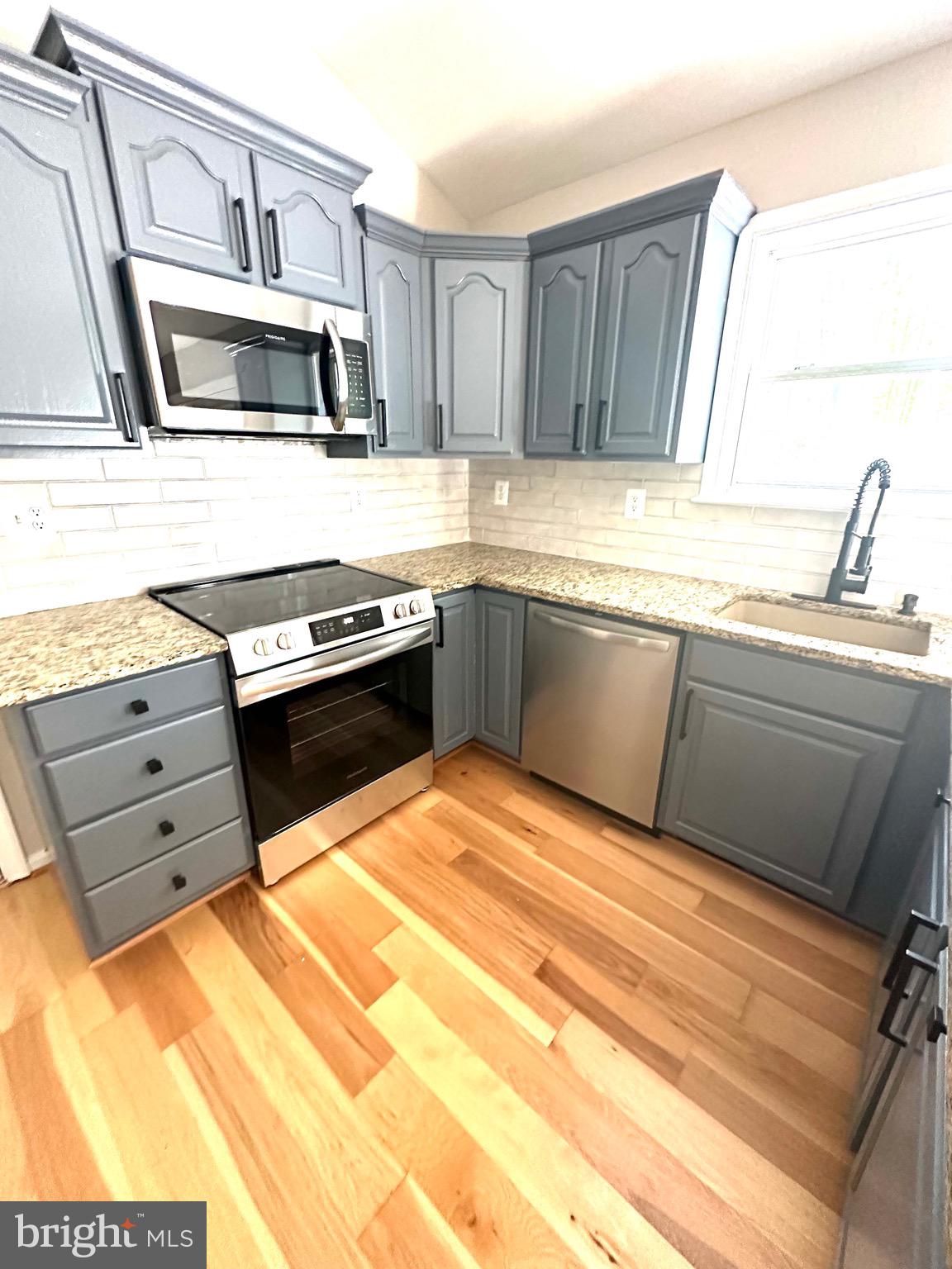 HICKORY RIDGE - Residential