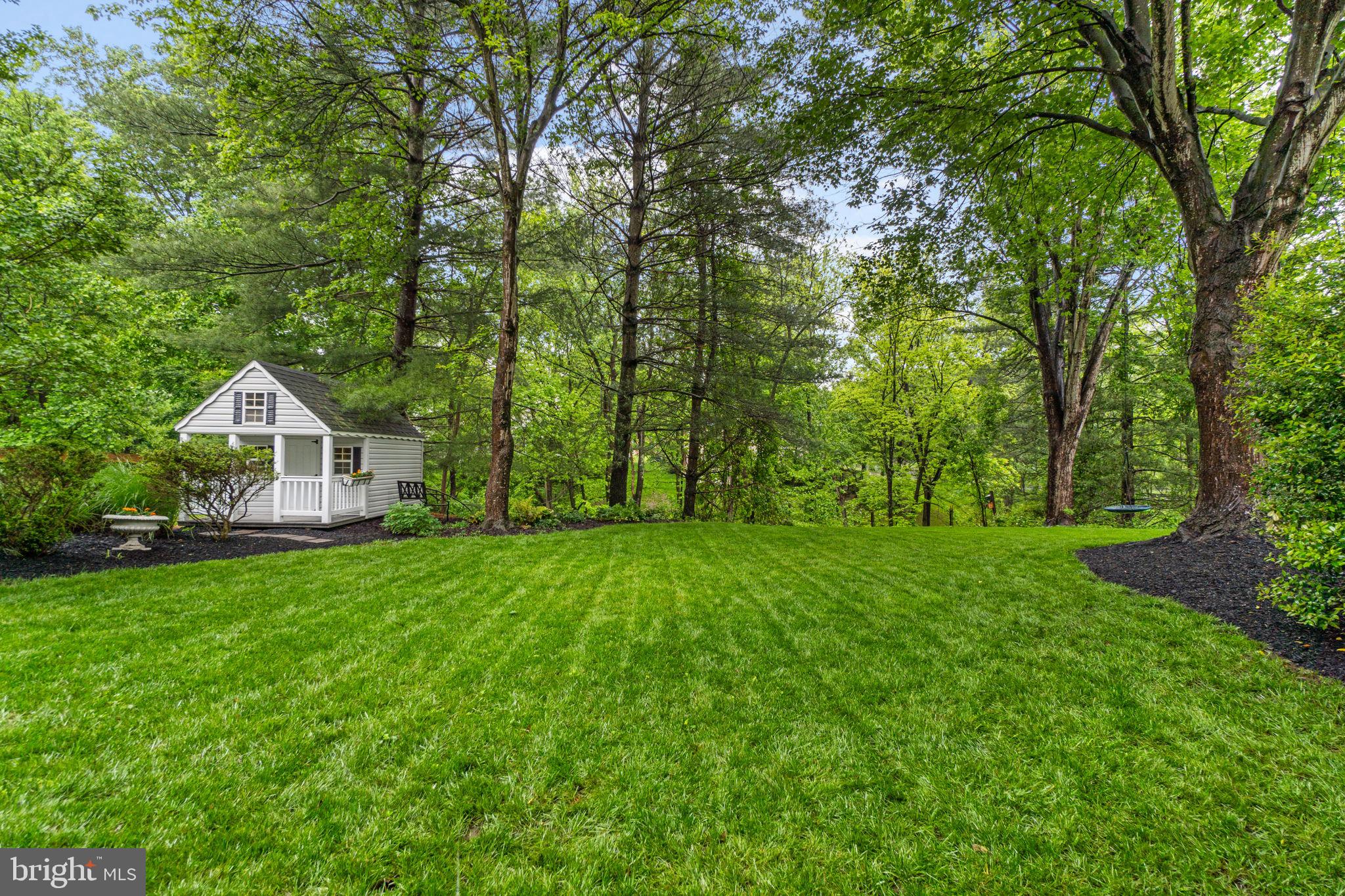 9604 EAGLE COURT
