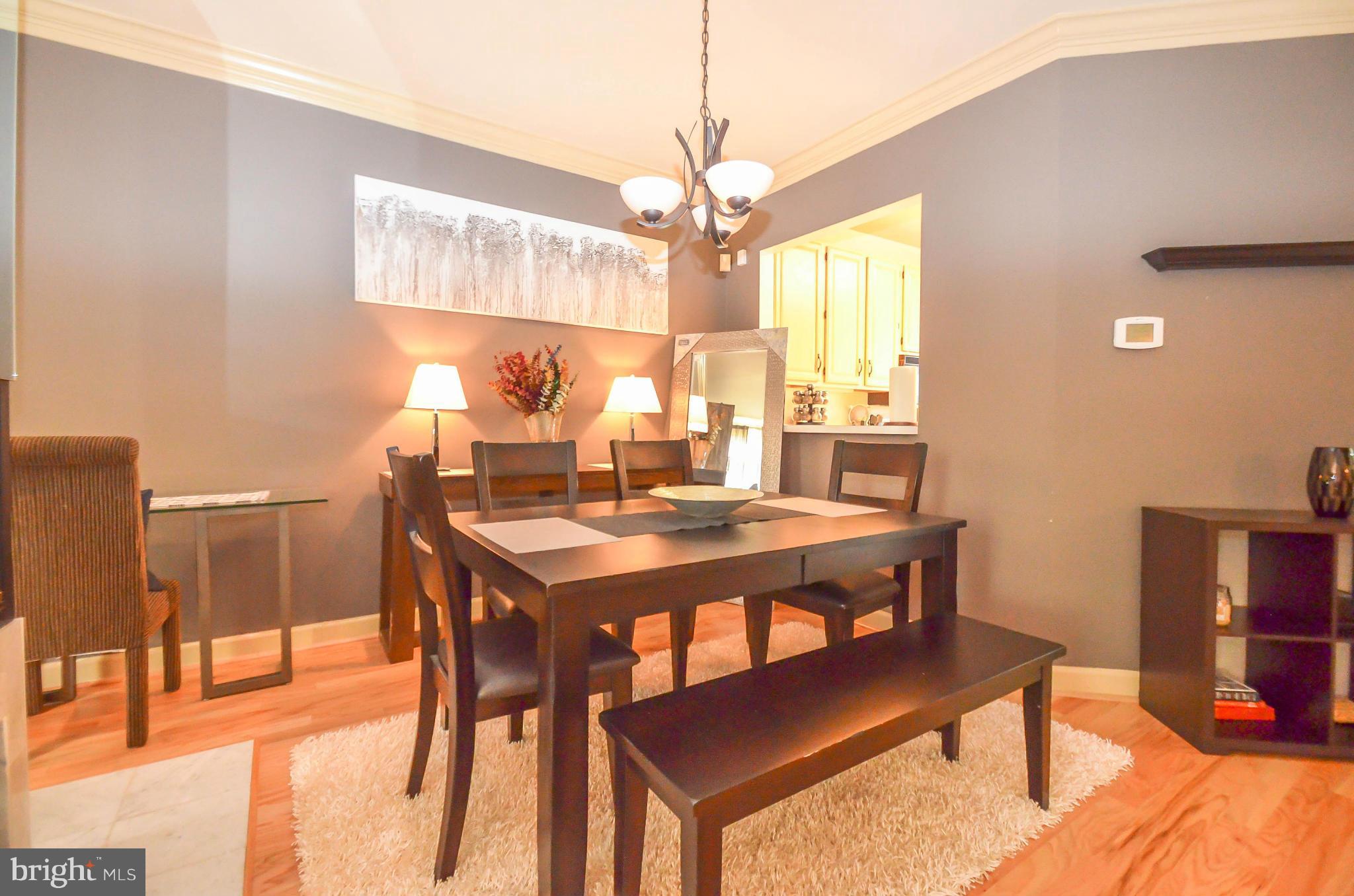 SUMMIT CHASE - Residential