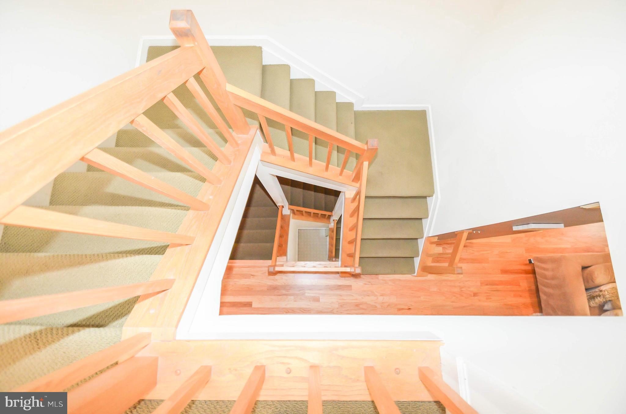 SUMMIT CHASE - Residential