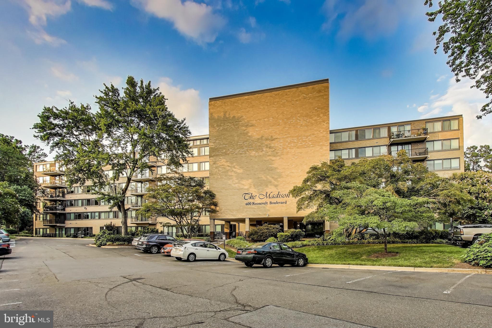 600 ROOSEVELT BOULEVARD 407