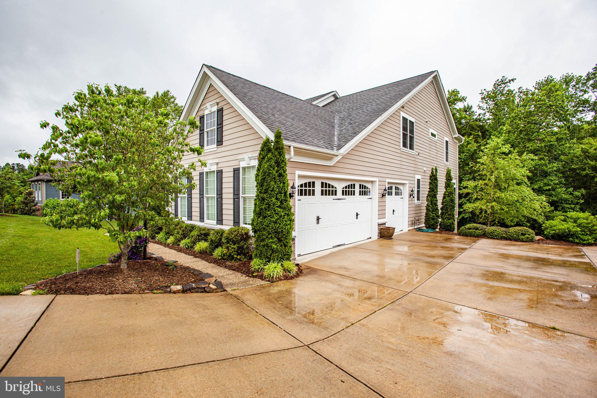 ESTATES OF IDLEWILD - Residential