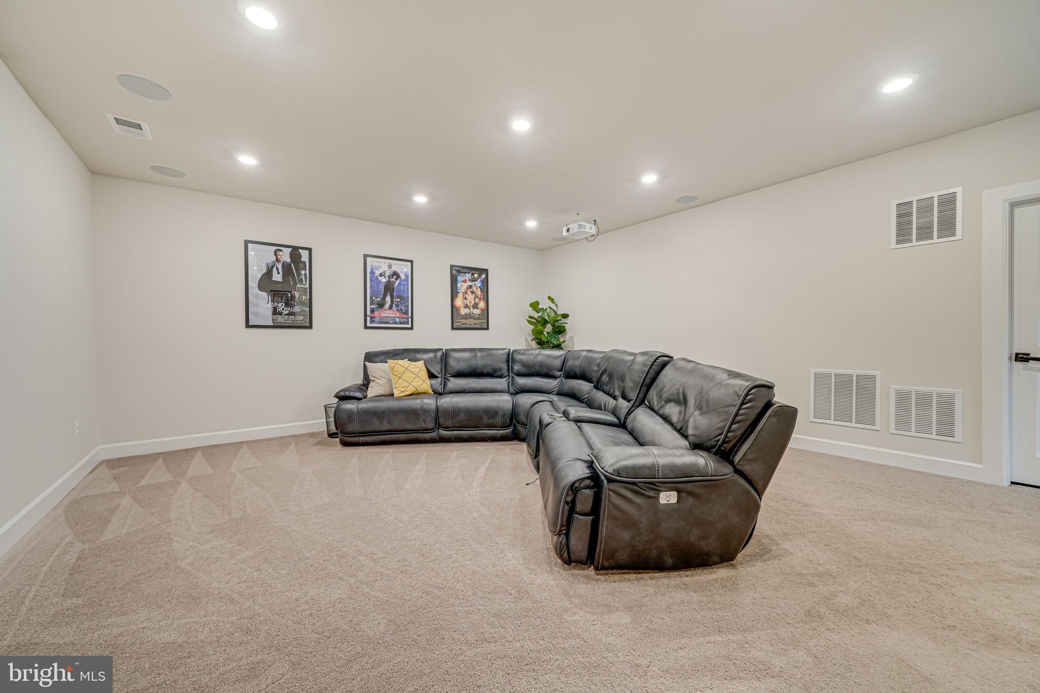 GRANT AT WILLOWSFORD - Residential