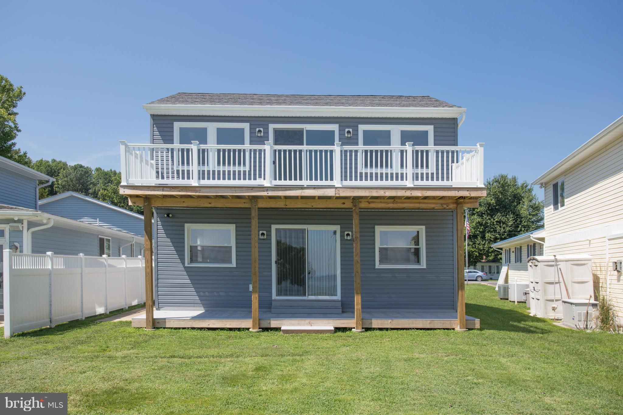 WESTMORELAND SHORES - Residential