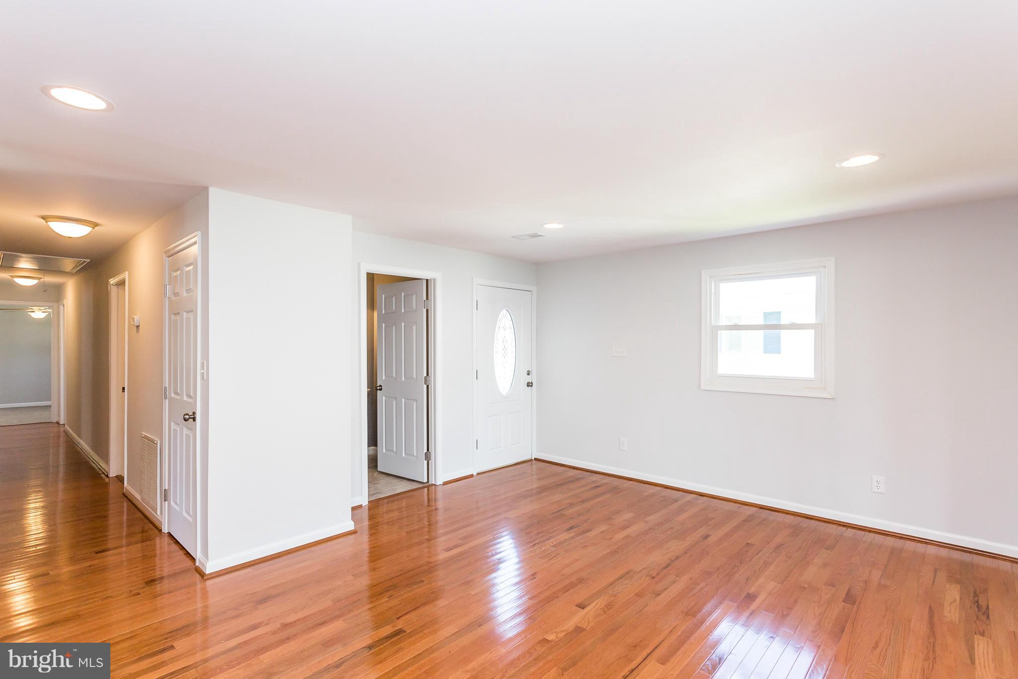 WESTMORELAND SHORES - Residential