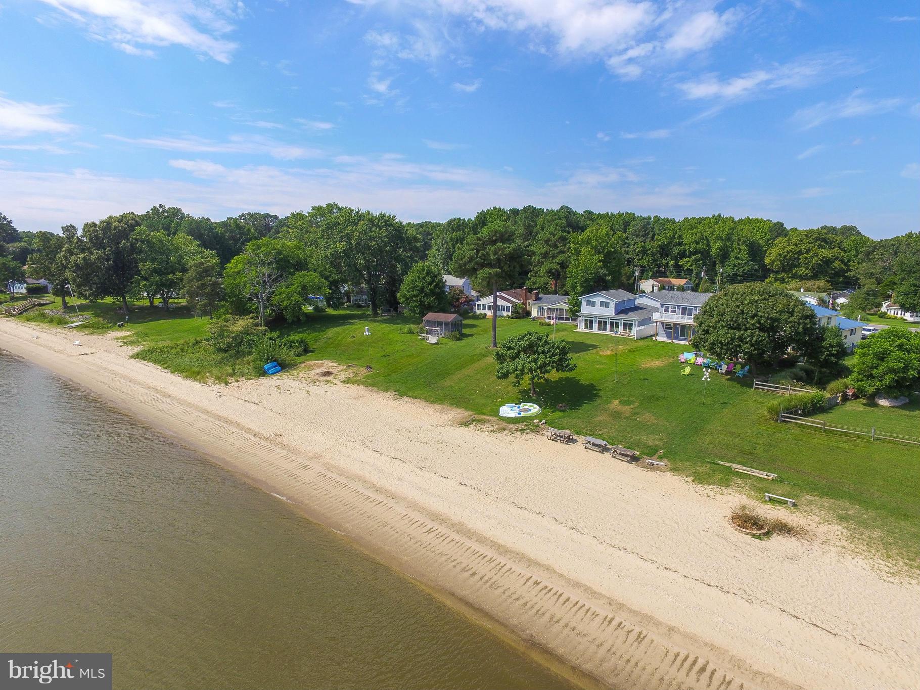 WESTMORELAND SHORES - Residential