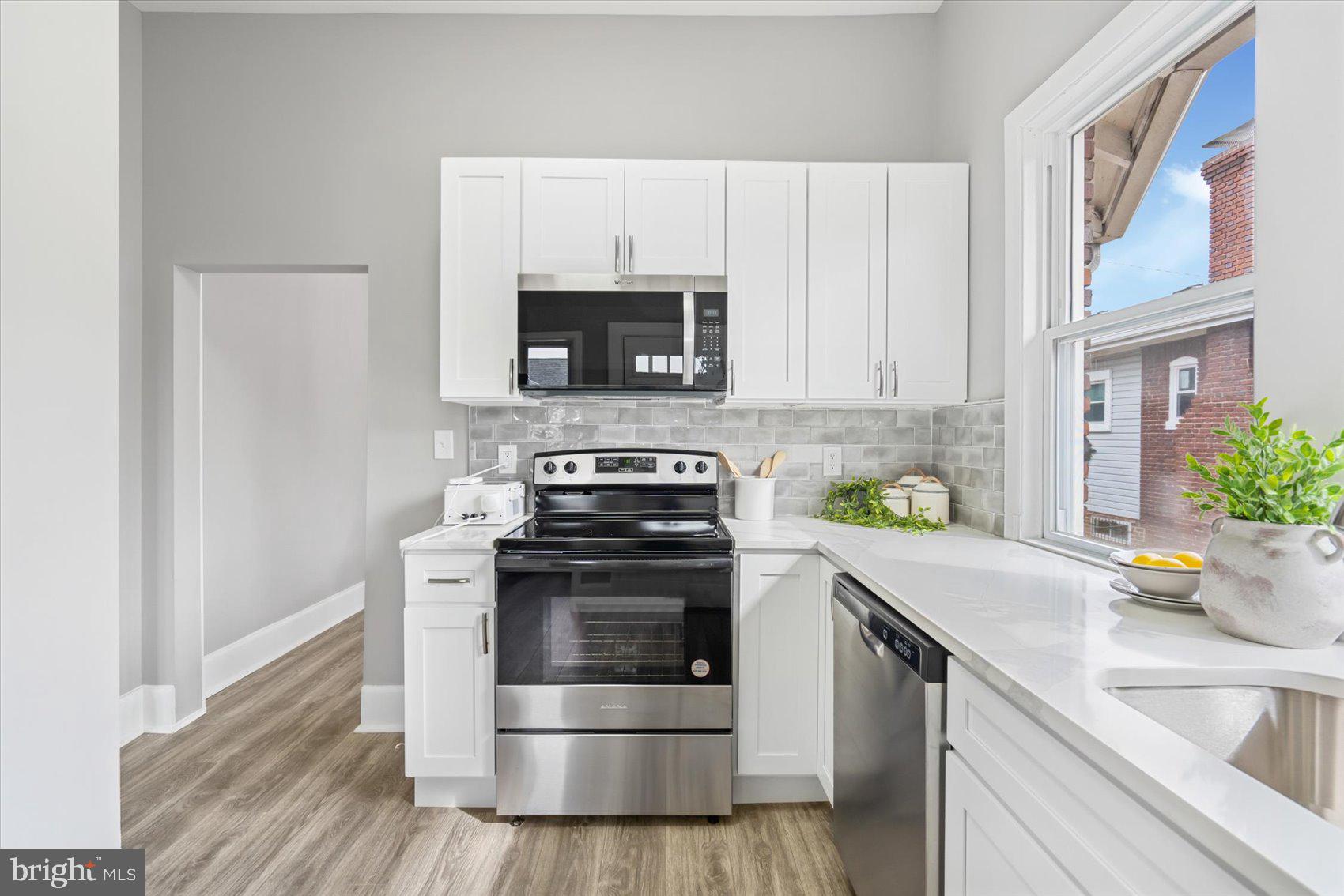 ROGNEL HEIGHTS - Residential