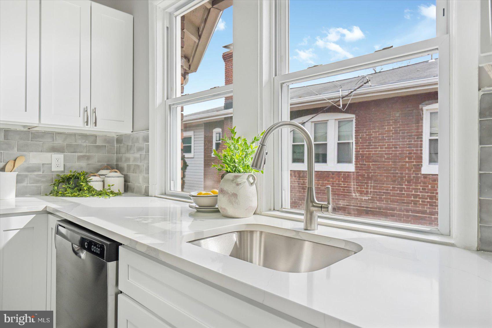 ROGNEL HEIGHTS - Residential