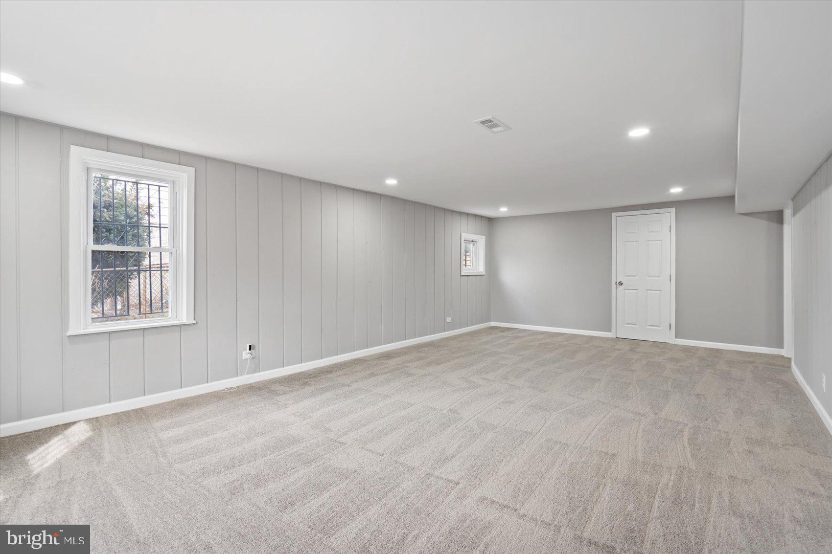 ROGNEL HEIGHTS - Residential