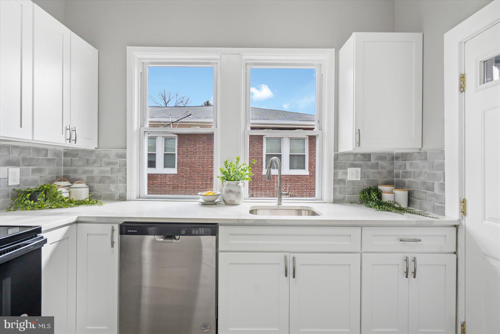 ROGNEL HEIGHTS - Residential