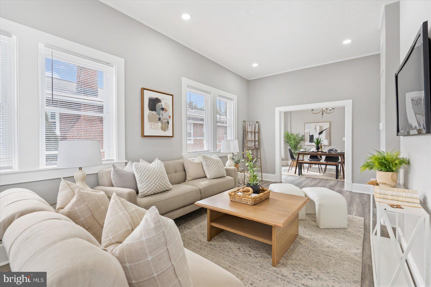 ROGNEL HEIGHTS - Residential