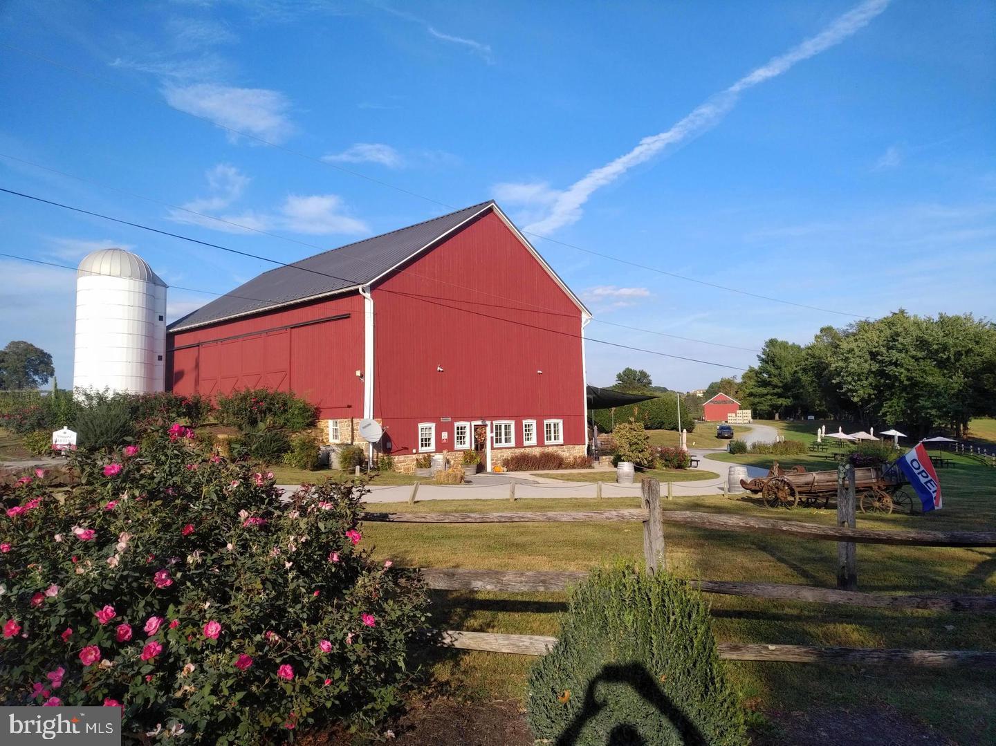 MEADOW PARK - Residential