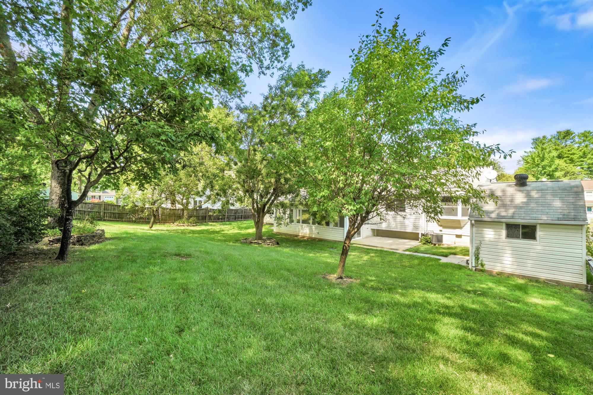 MEADOW PARK - Residential