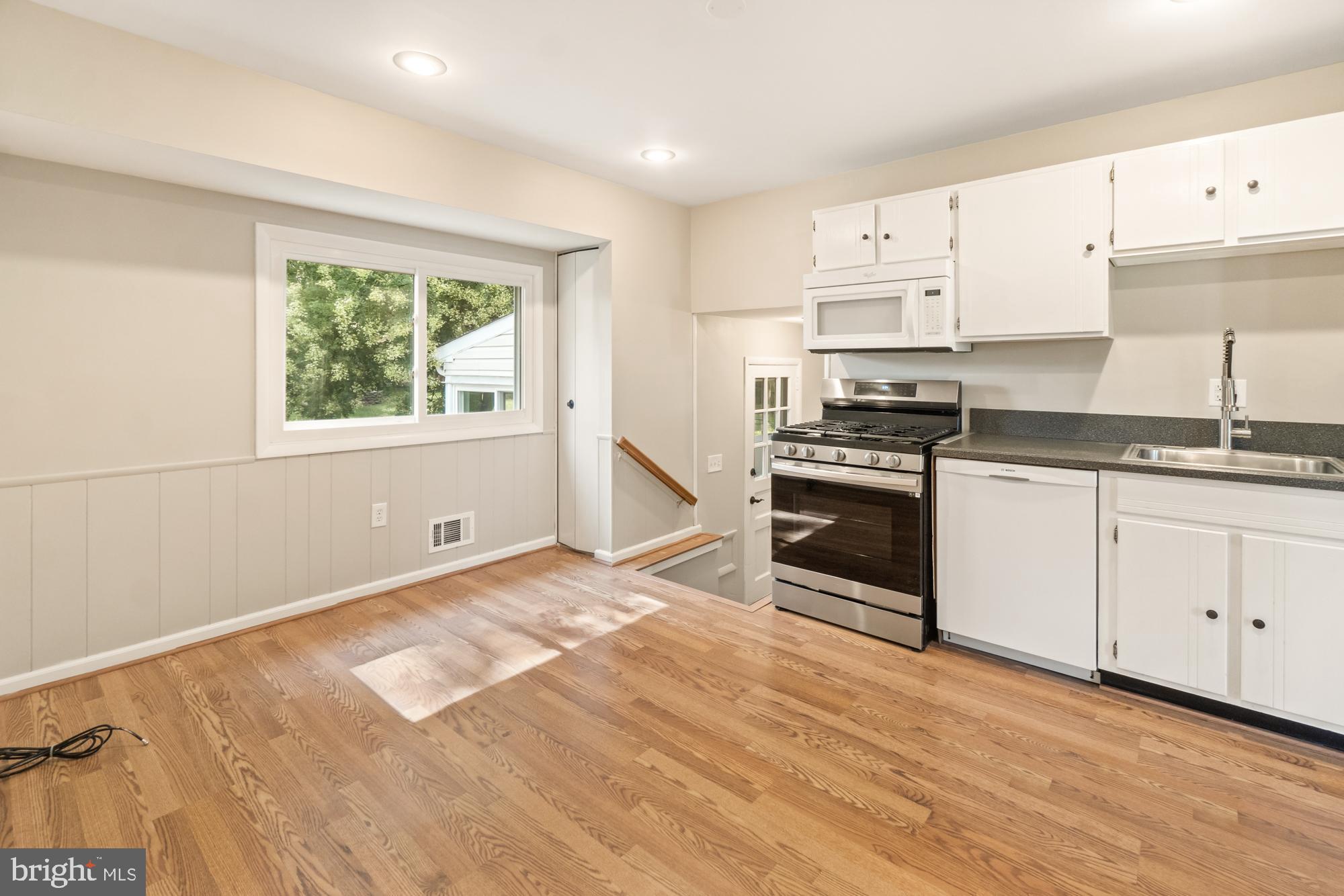 MEADOW PARK - Residential