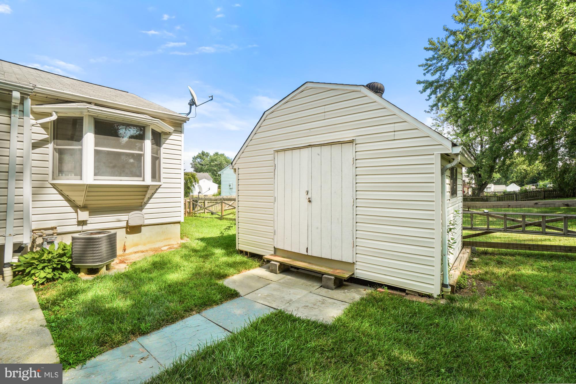 MEADOW PARK - Residential