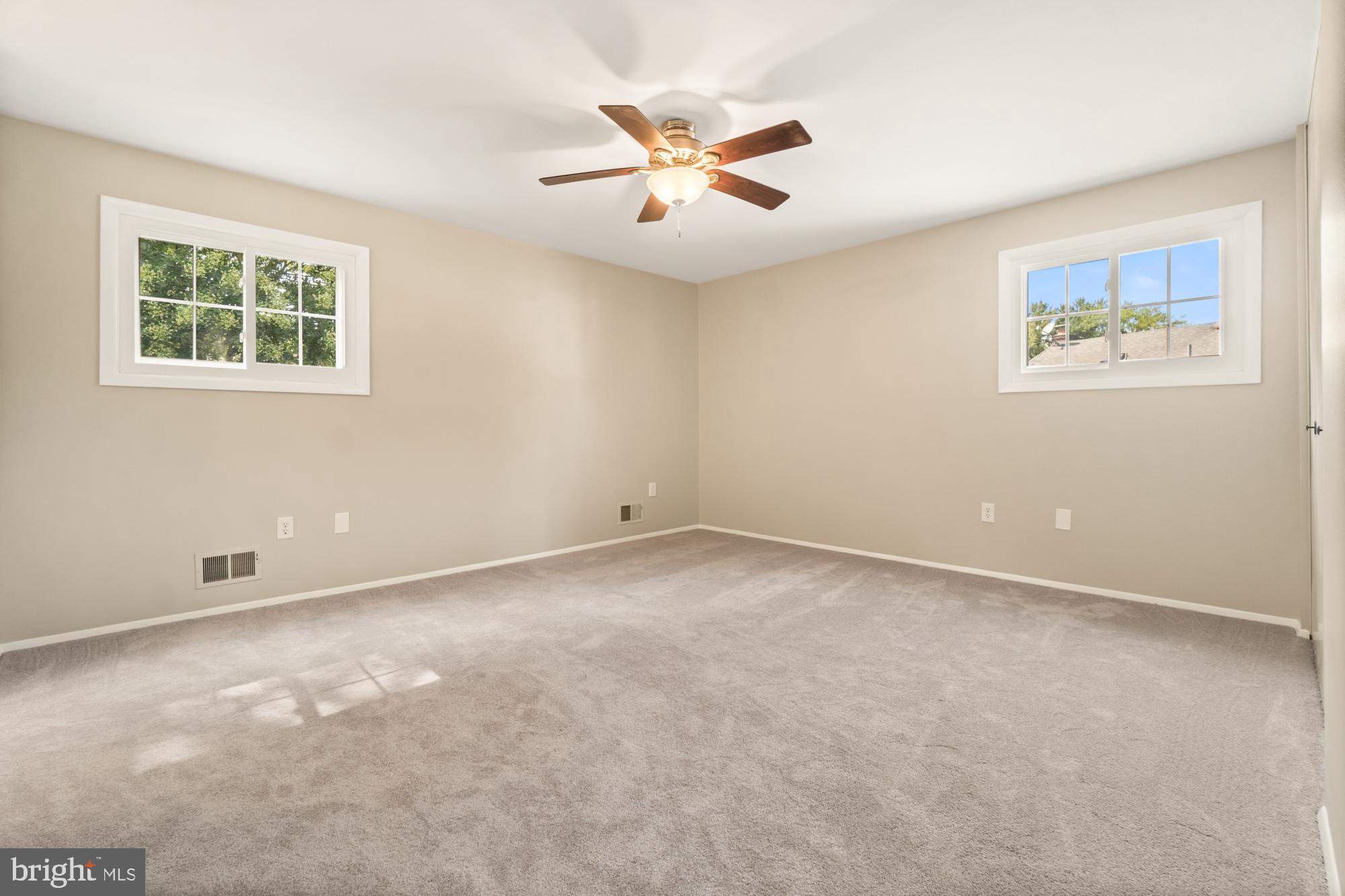 MEADOW PARK - Residential