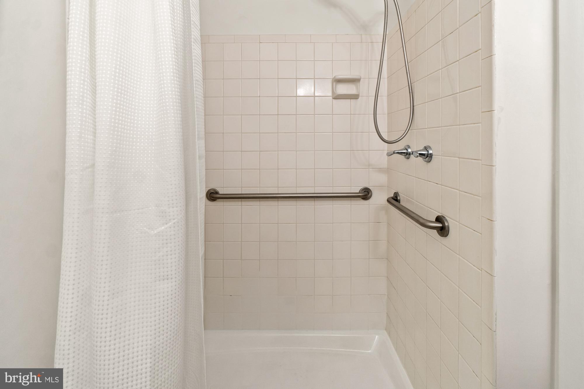 MEADOW PARK - Residential