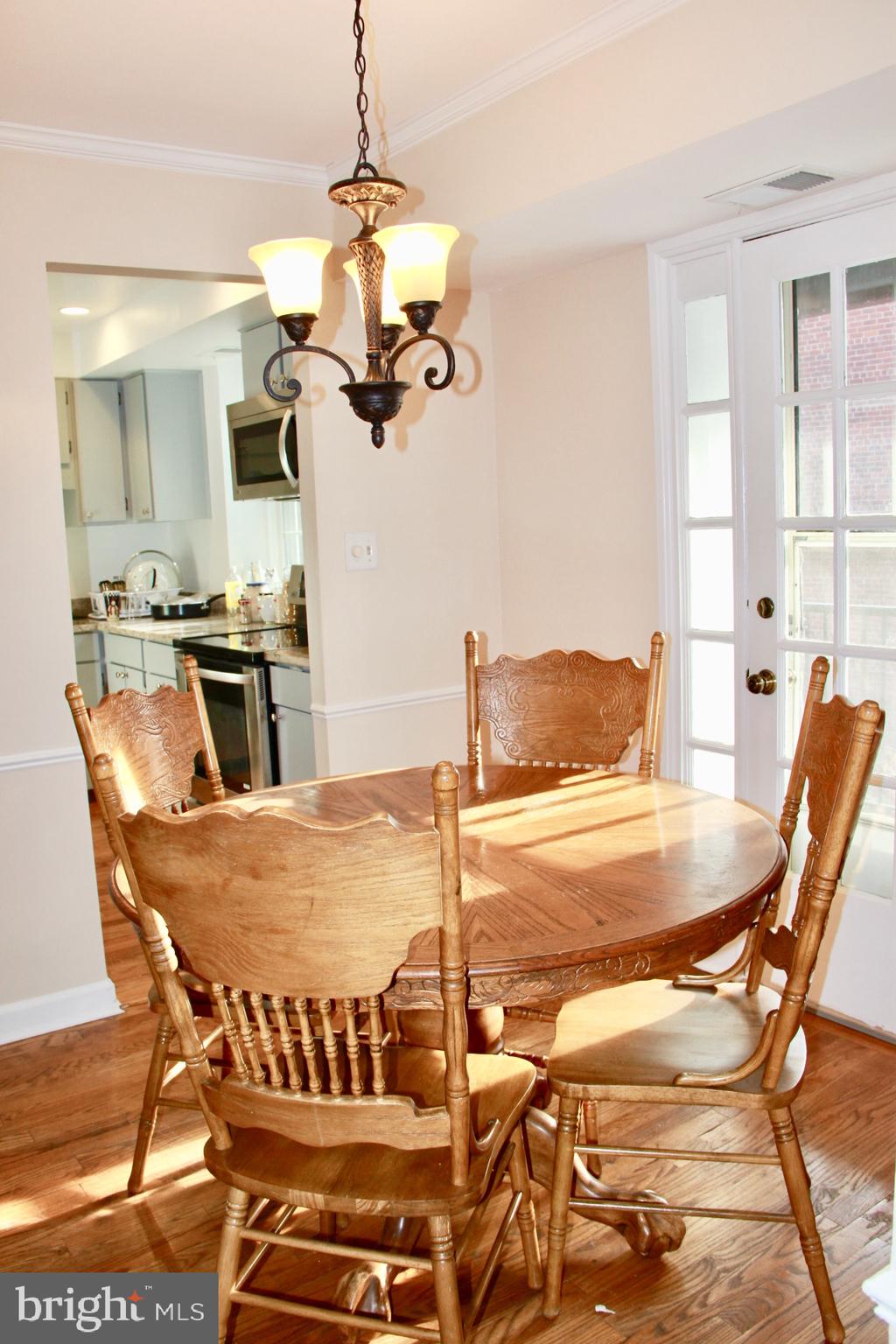 FAIRLINGTON VILLAGE - Residential Lease