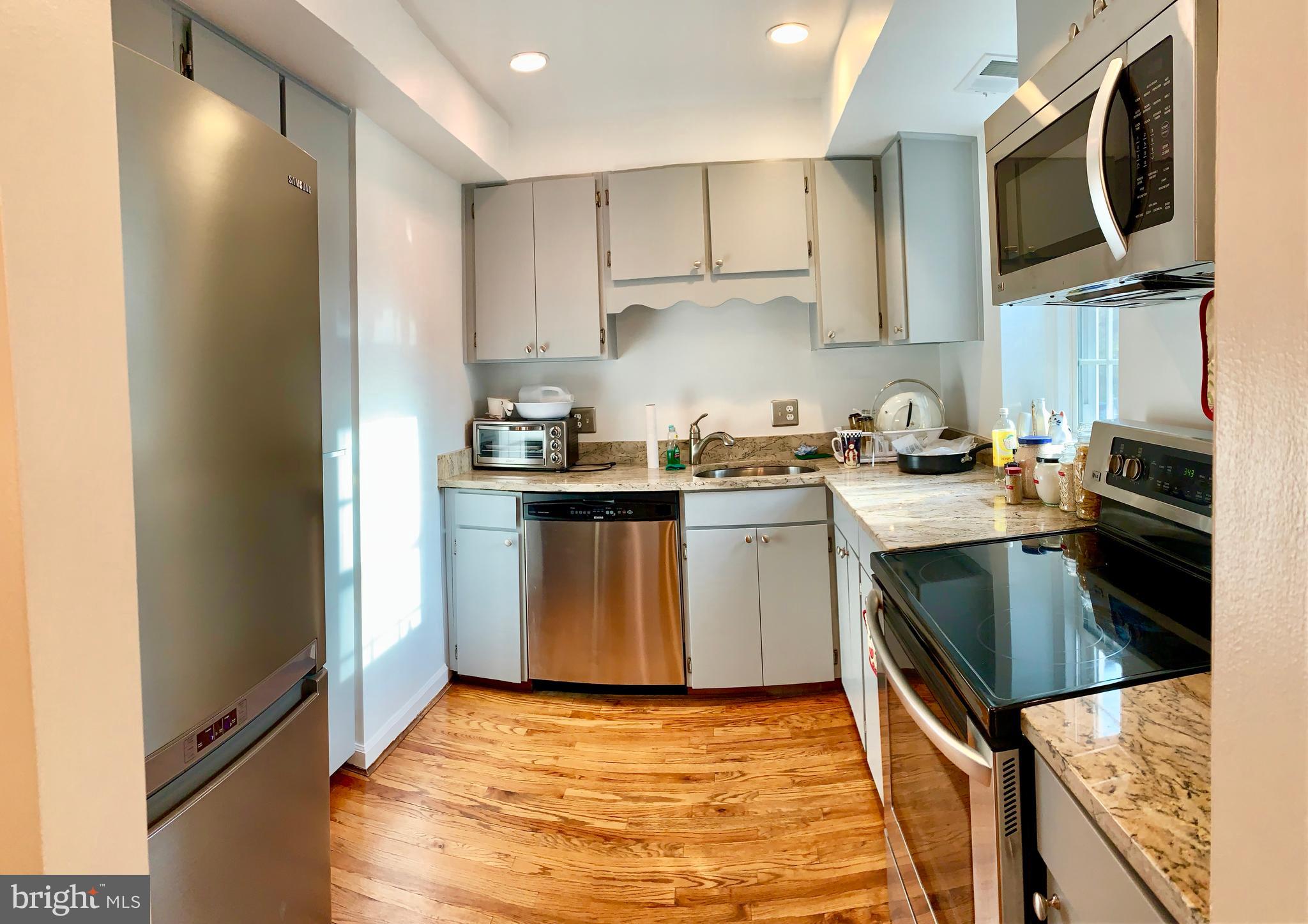 FAIRLINGTON VILLAGE - Residential Lease