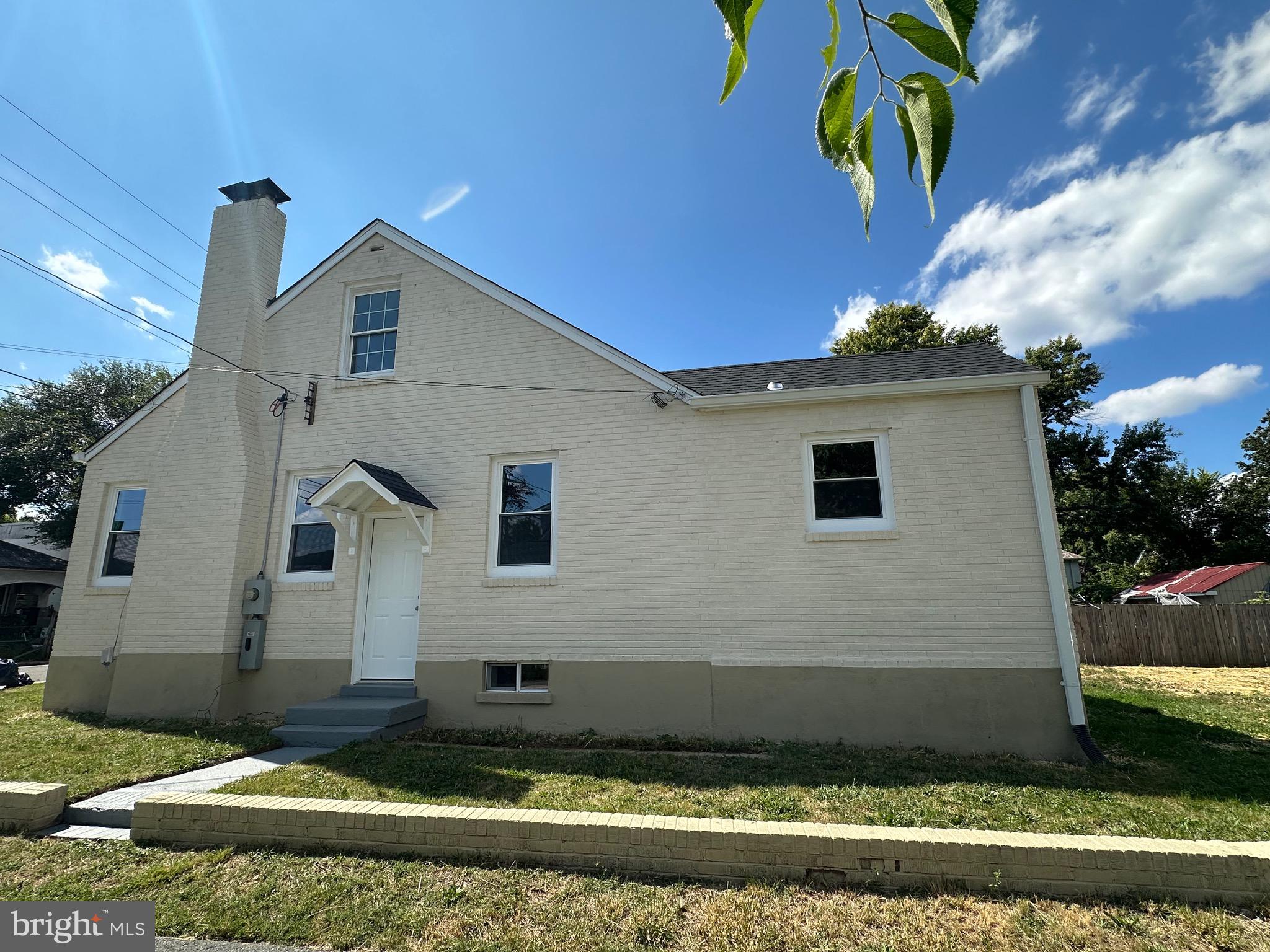 234 SHORT STREET