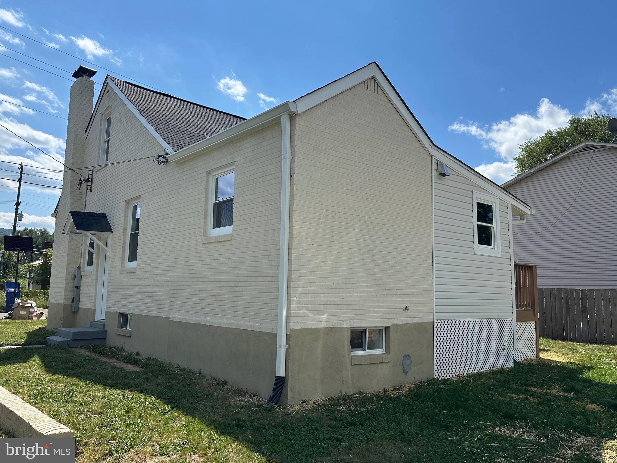 234 SHORT STREET