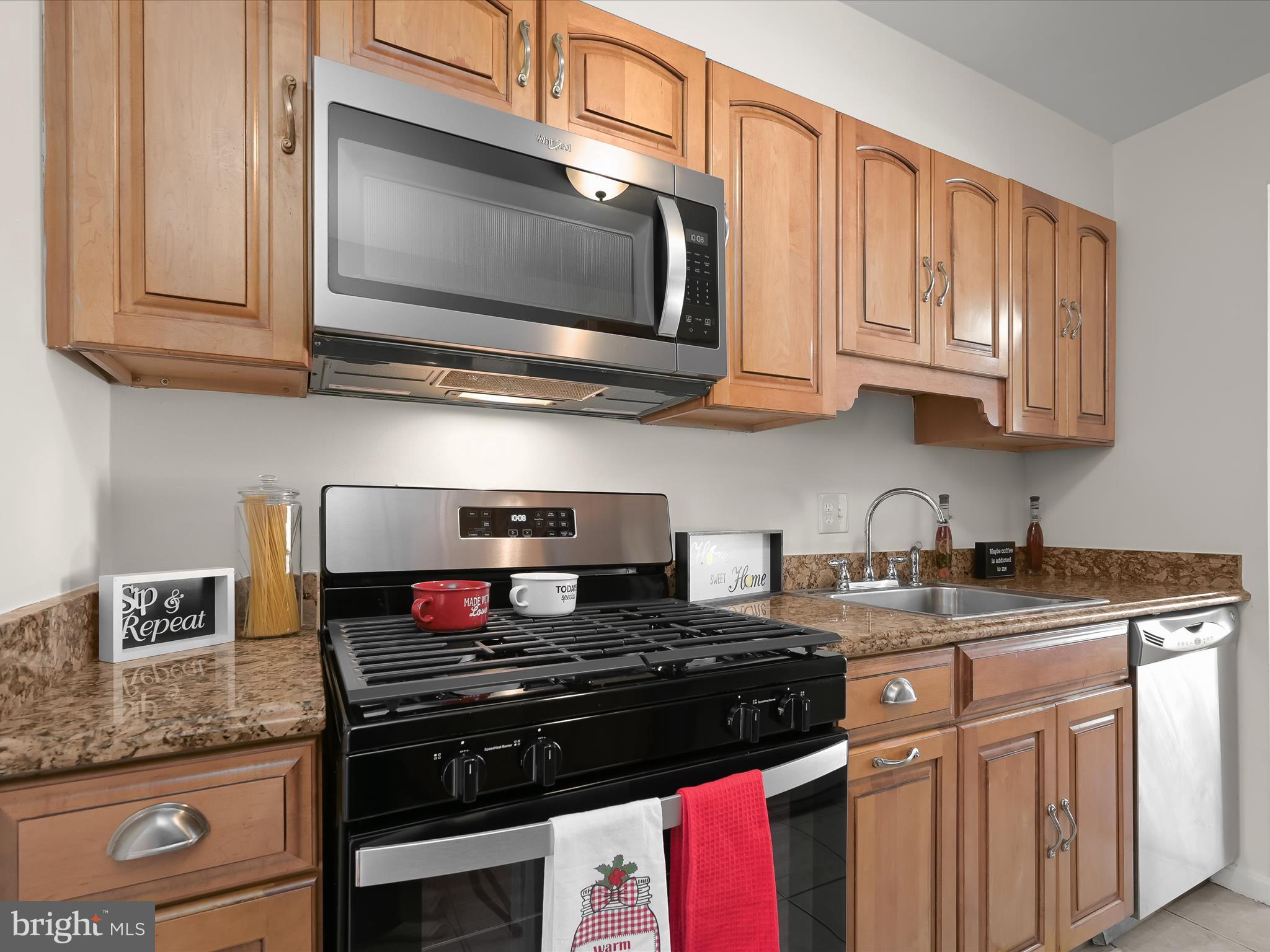 HAMLET NORTH - Residential