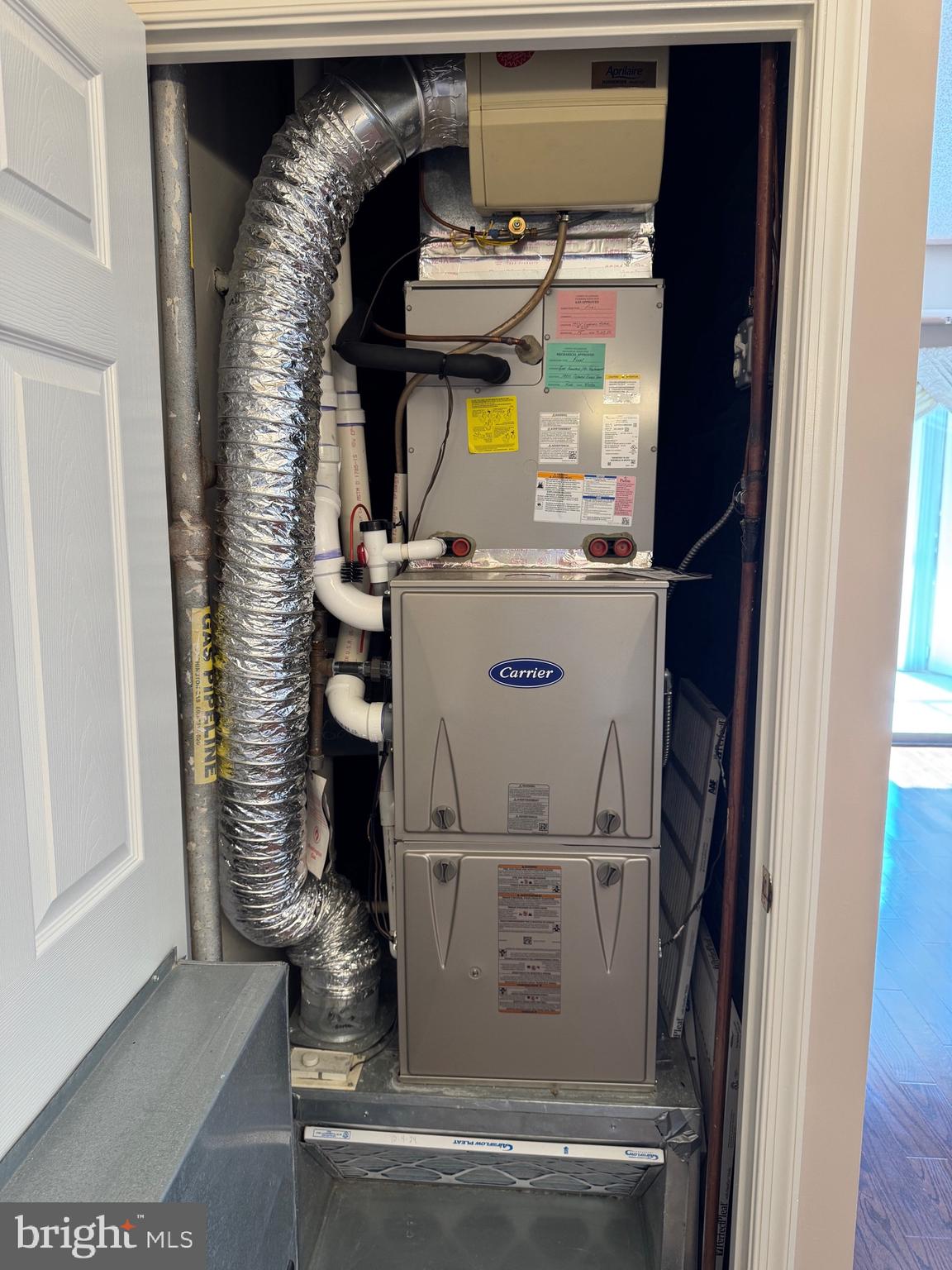 LANSDOWNE WOODS LEISURE WORLD - Residential