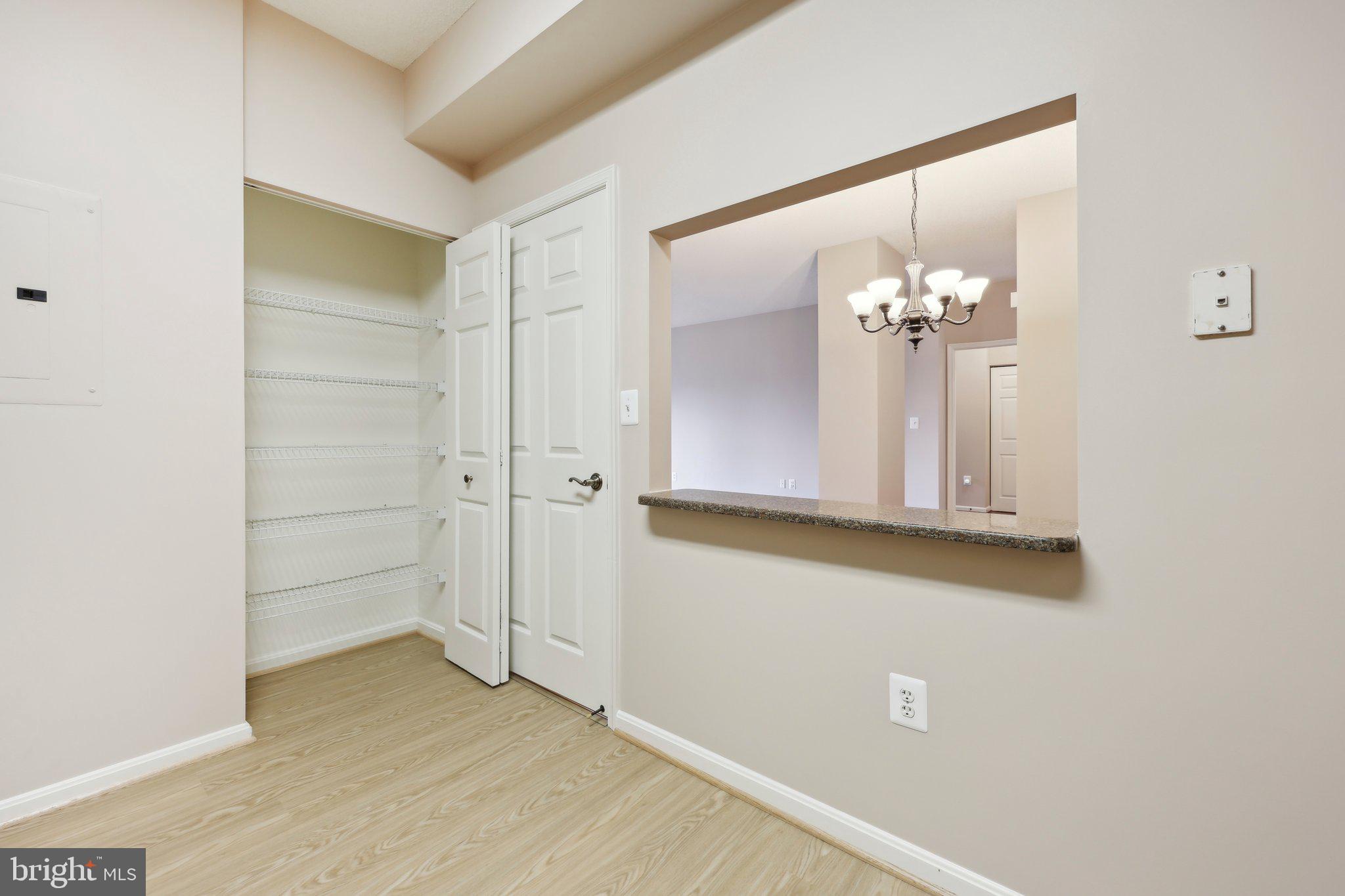 LANSDOWNE WOODS LEISURE WORLD - Residential