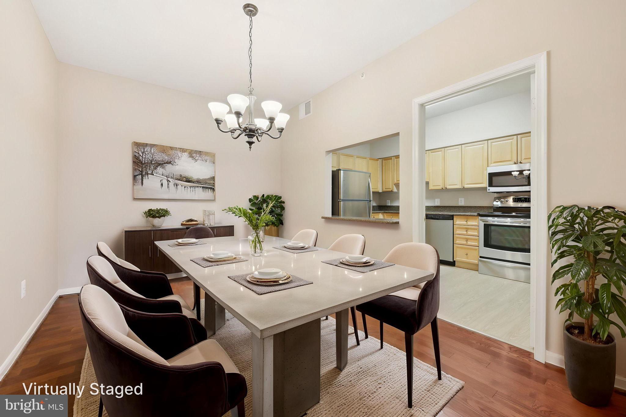 LANSDOWNE WOODS LEISURE WORLD - Residential