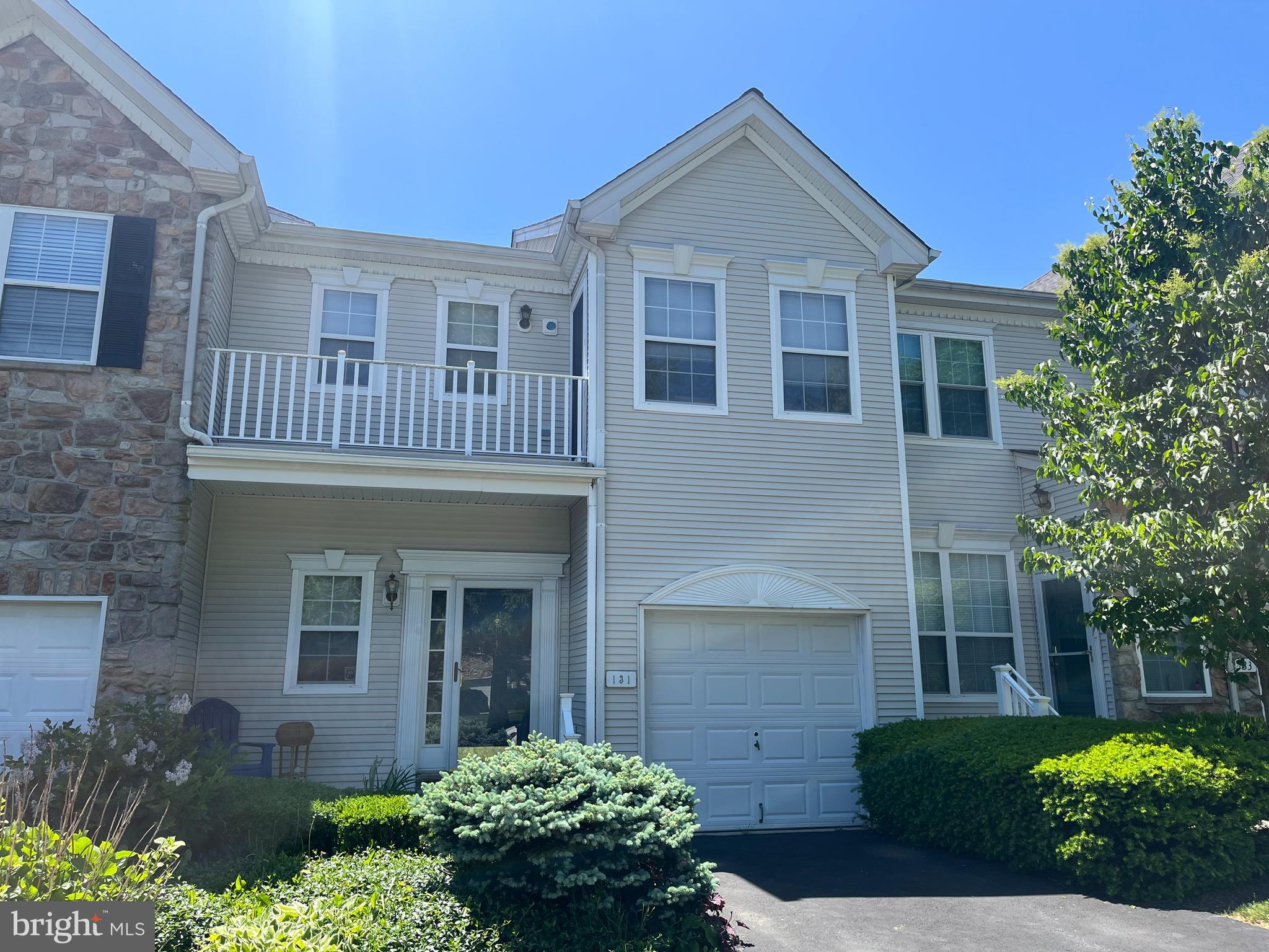 BRANDYWINE @ THORN - Residential