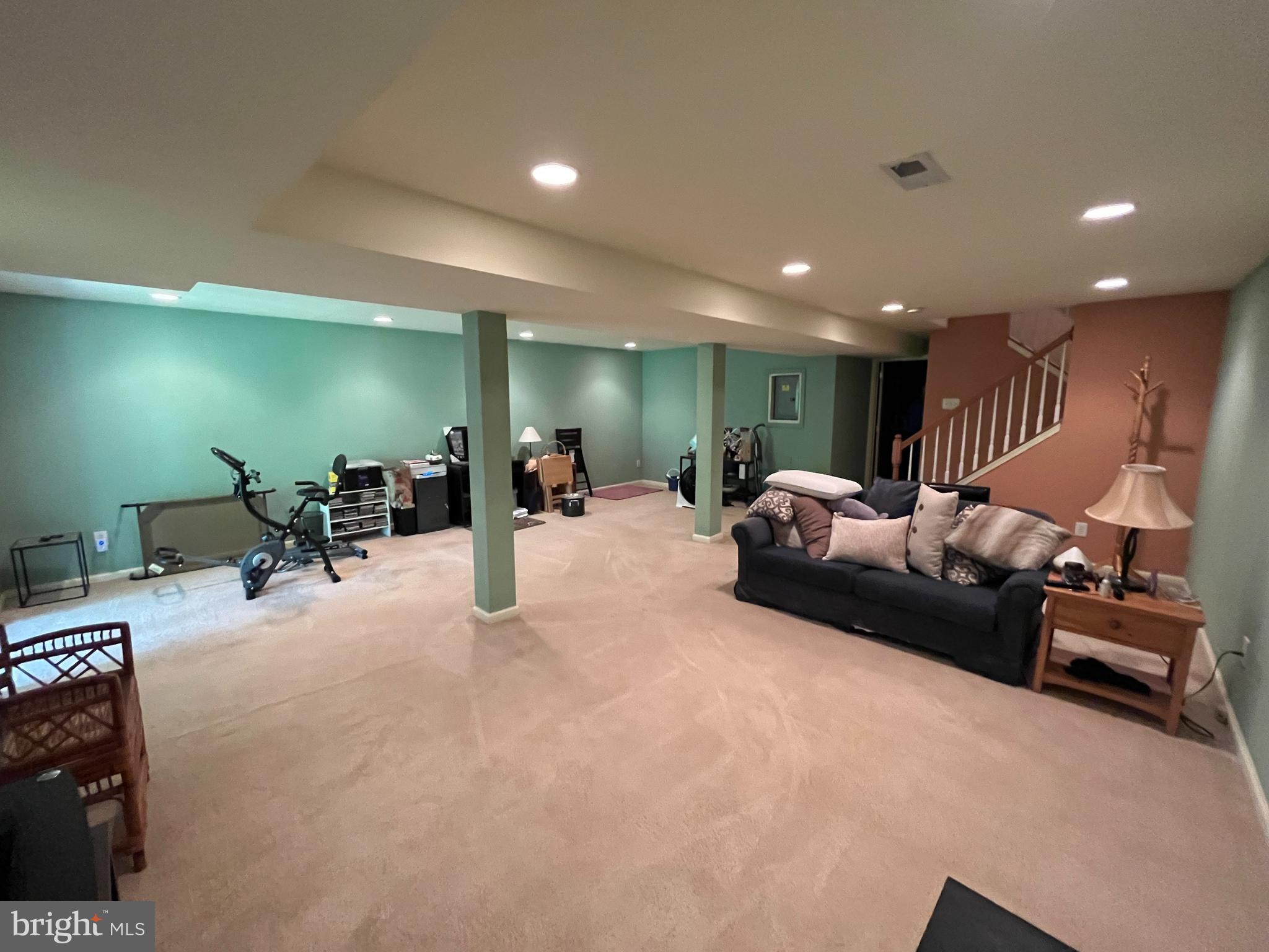 BRANDYWINE @ THORN - Residential